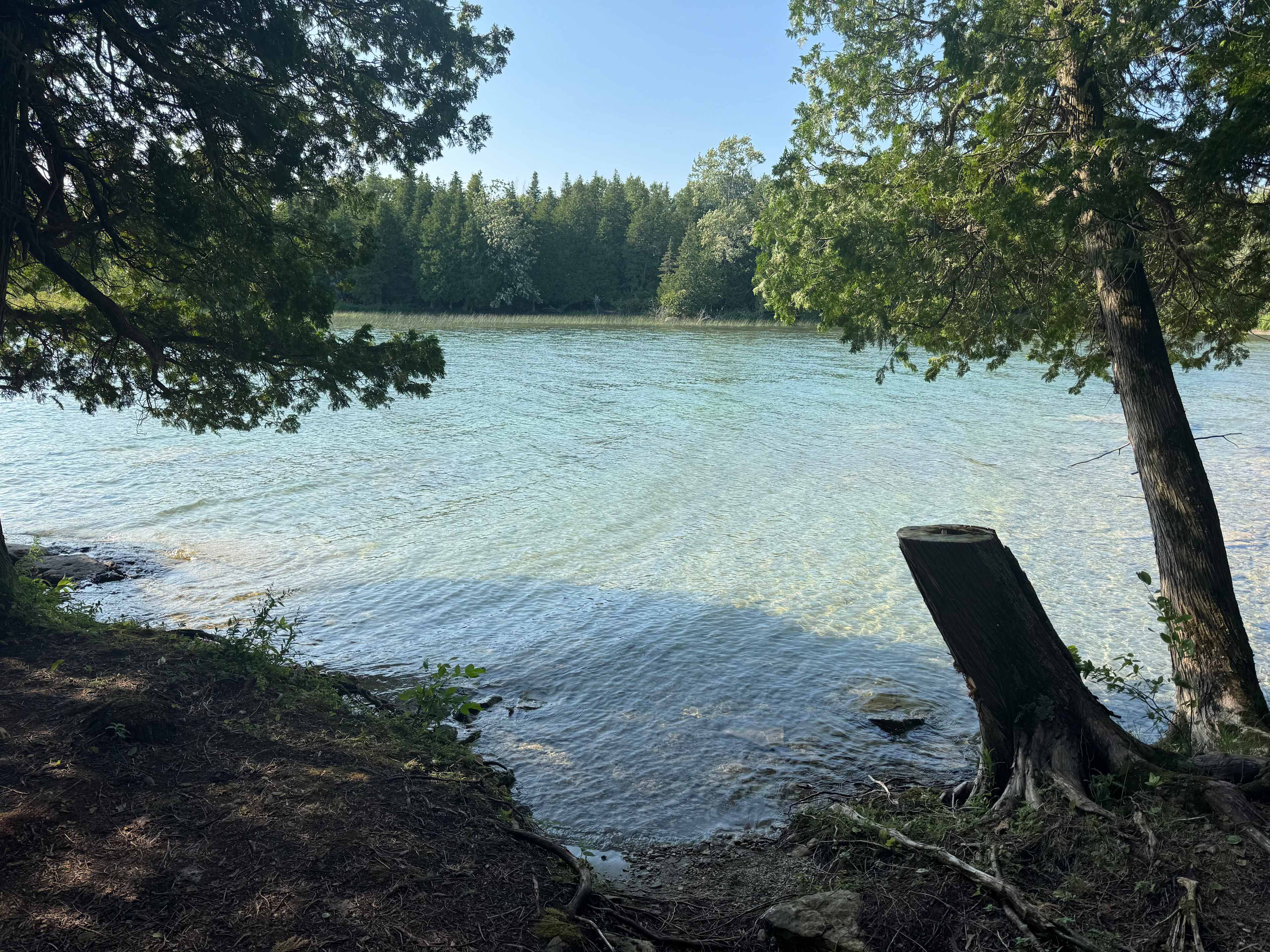 Lakepoint Lodging and Camping