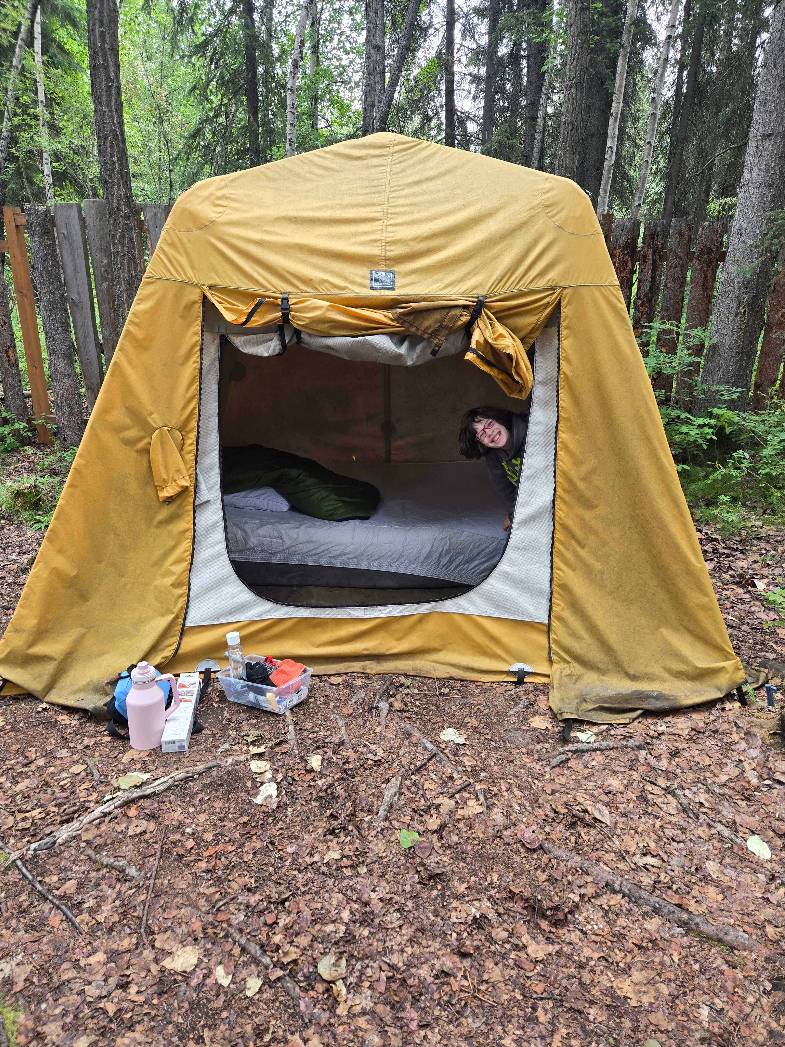 Sven's Basecamp Hostel