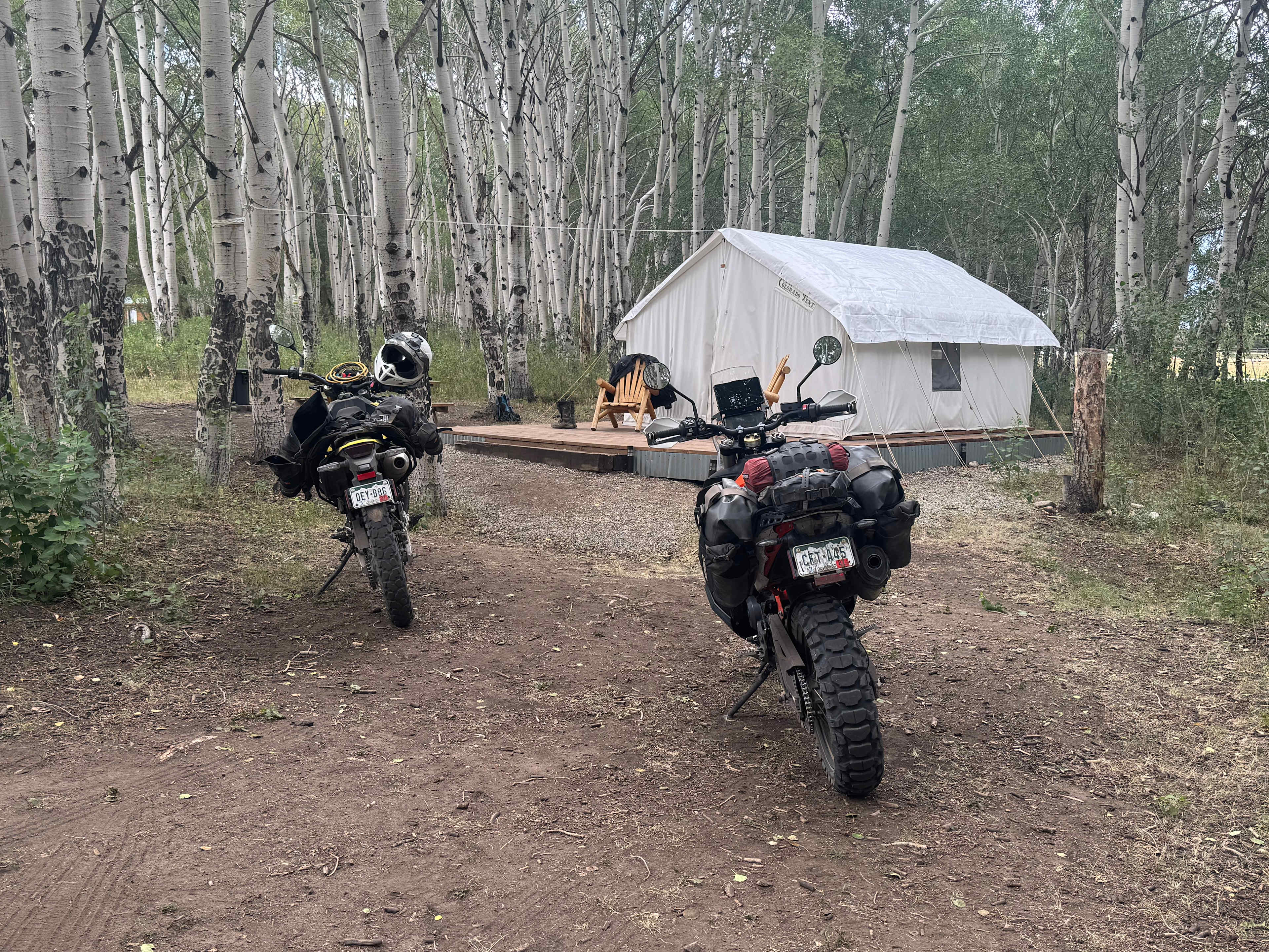 Moto camping in comfort