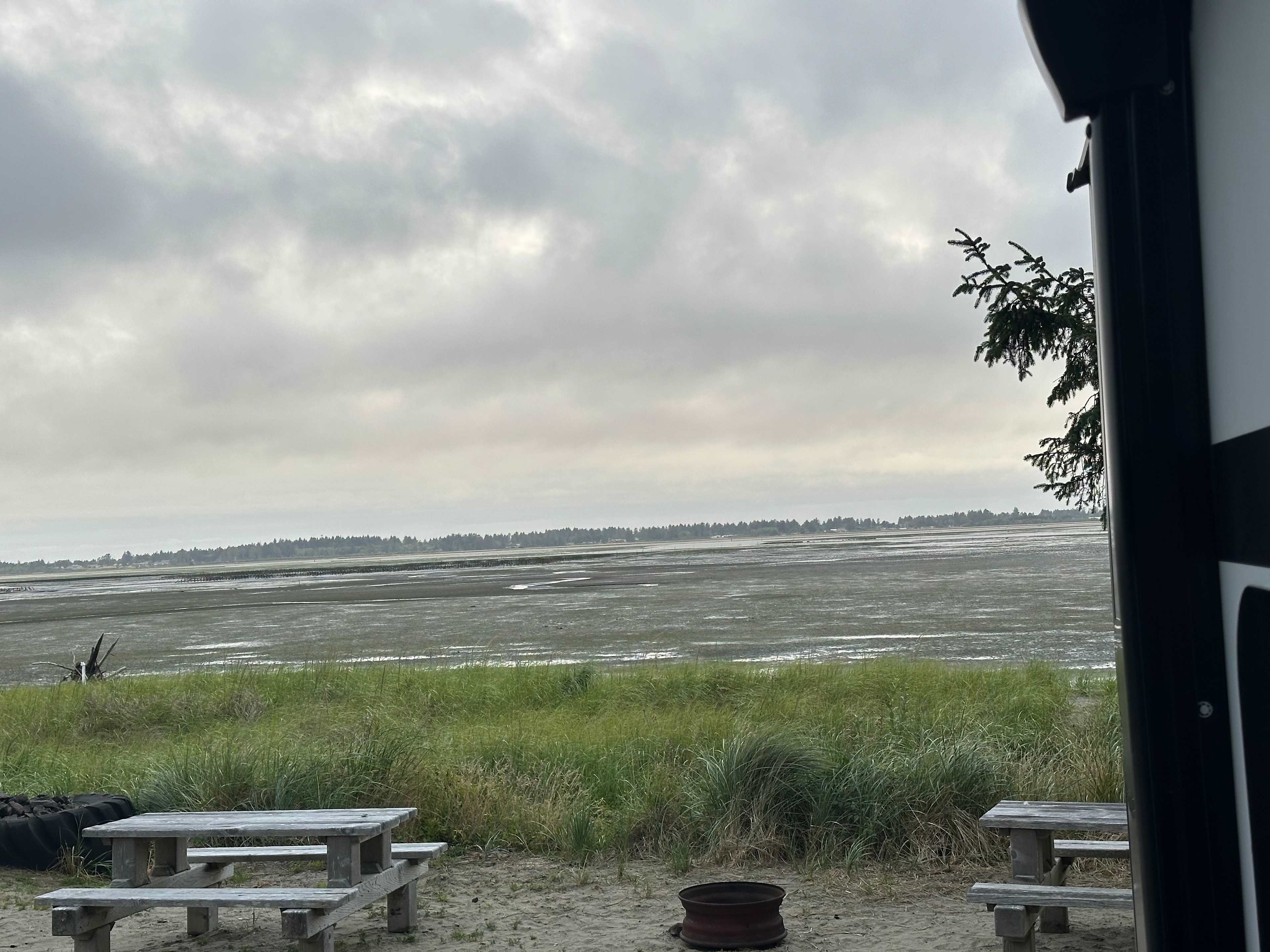 Unique Bay Front Camping - RV ONLY