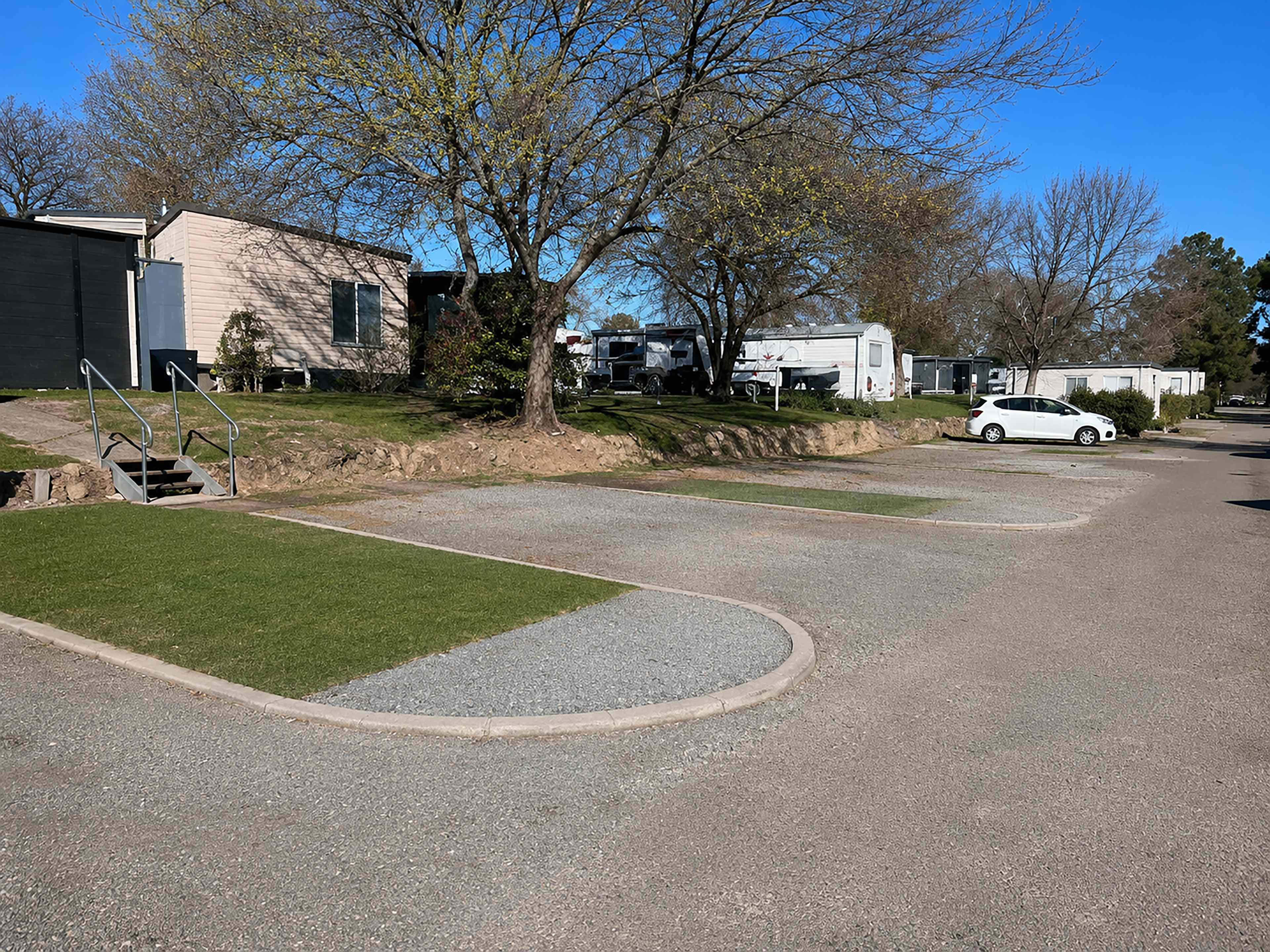 Canberra Holiday Village