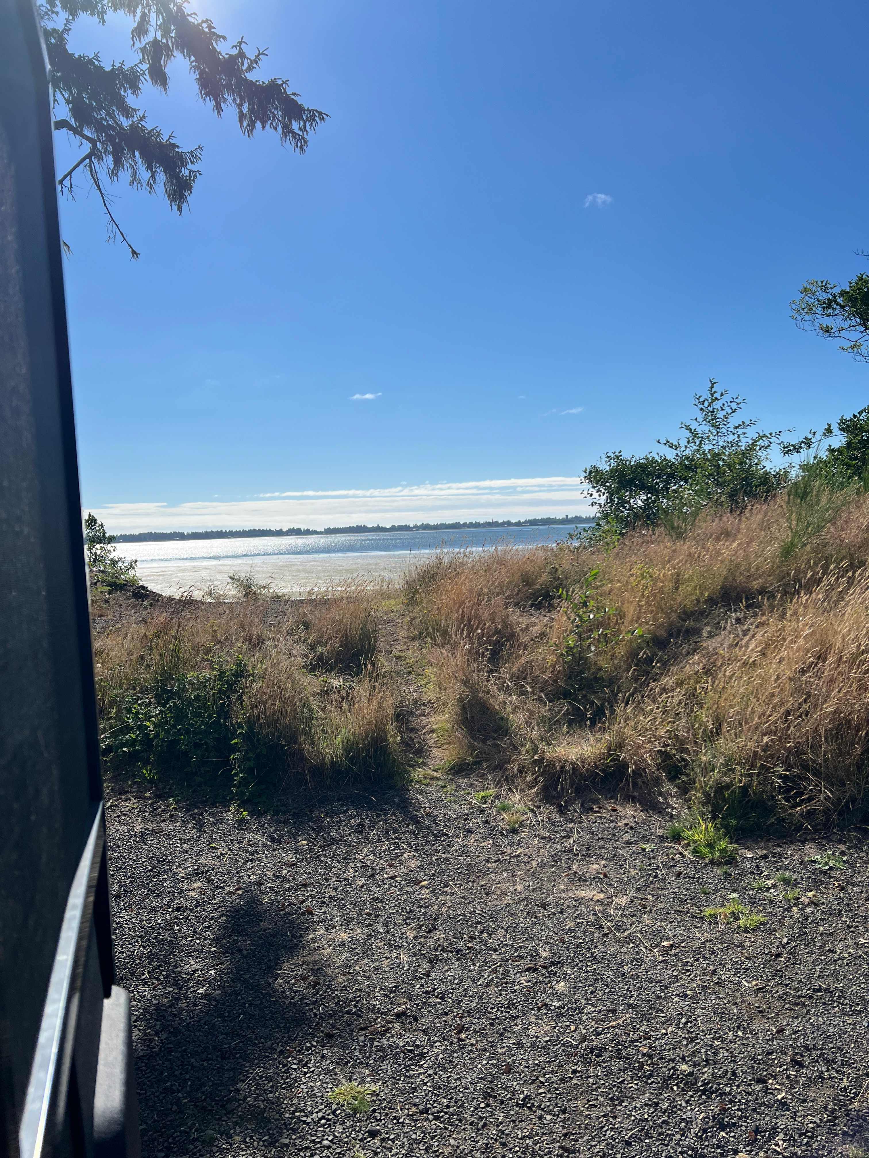 Unique Bay Front Camping - RV ONLY