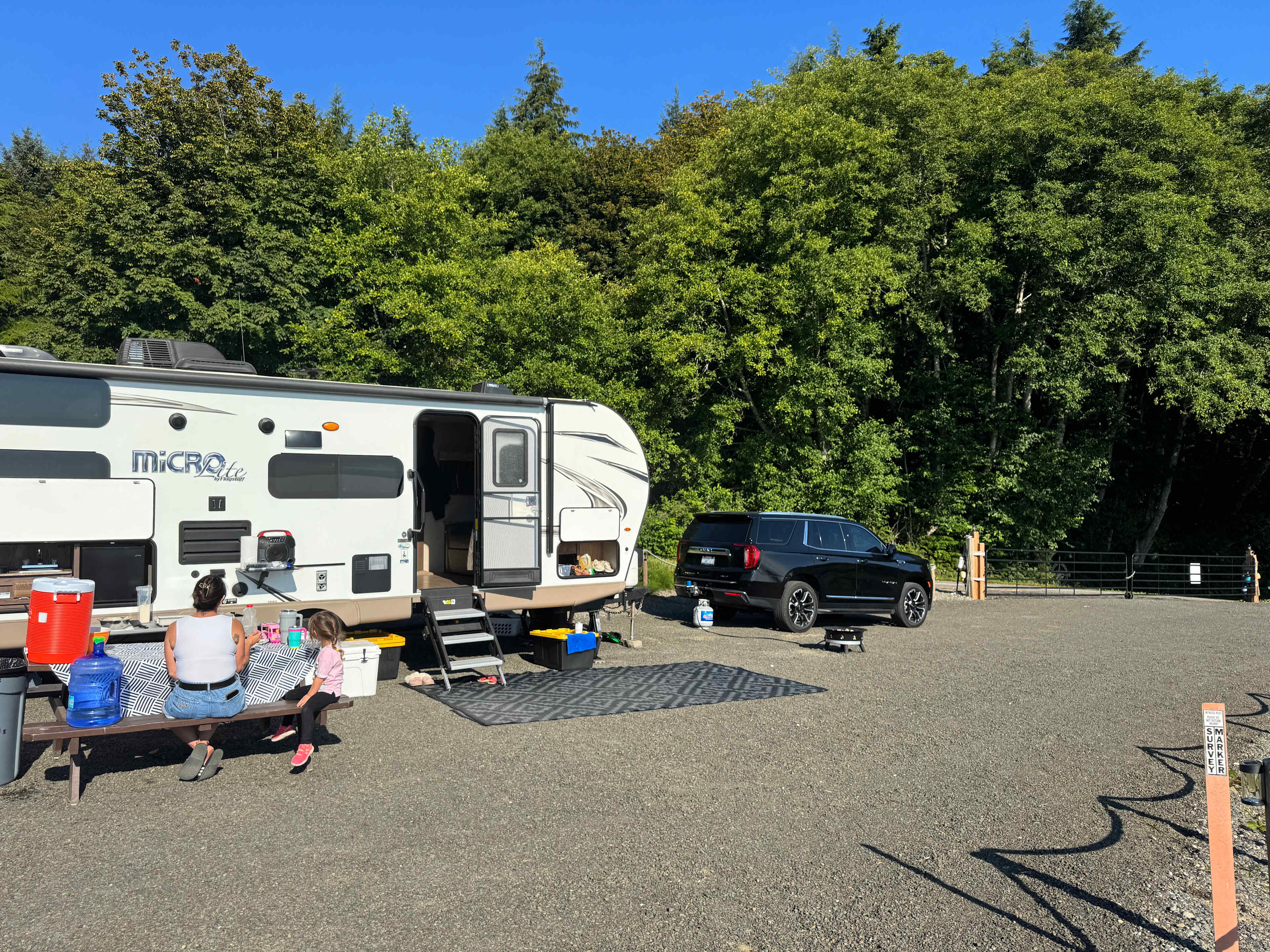 25ft travel trailer 
