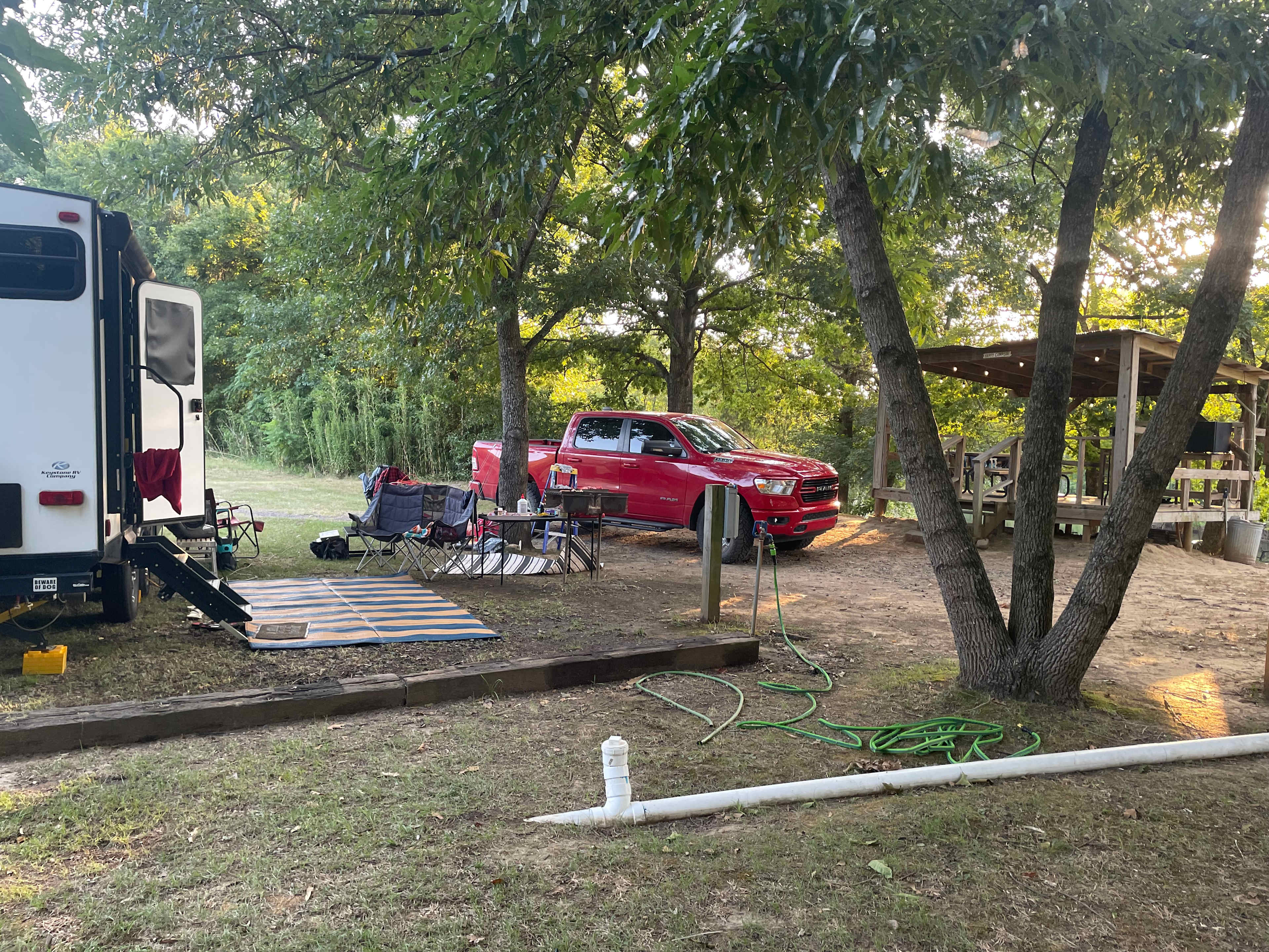 Yearling Ridge Riverfront Camp