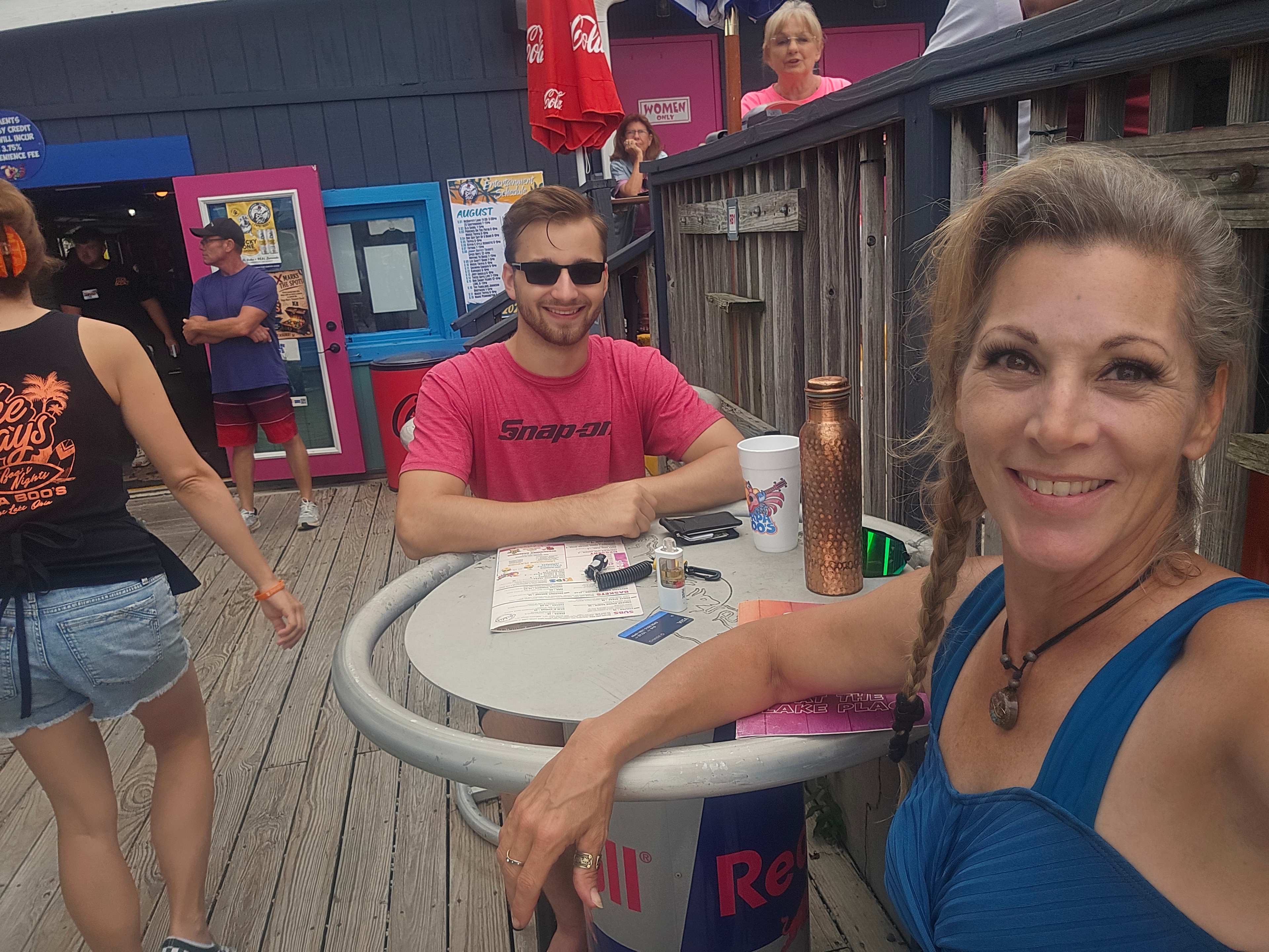 Docked at papa boos for lupper. 