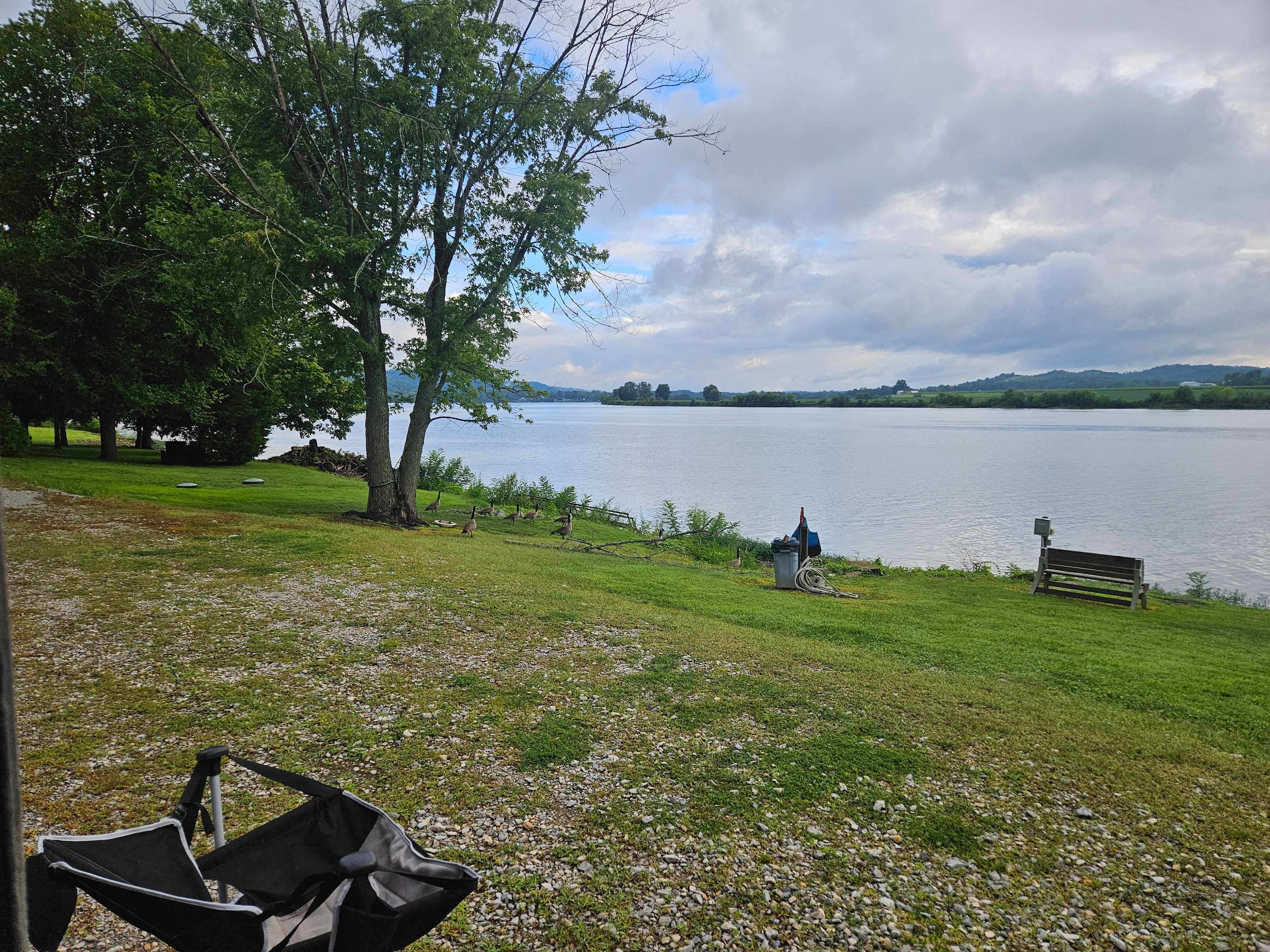 A Notch Above-RV Riverside Campsite