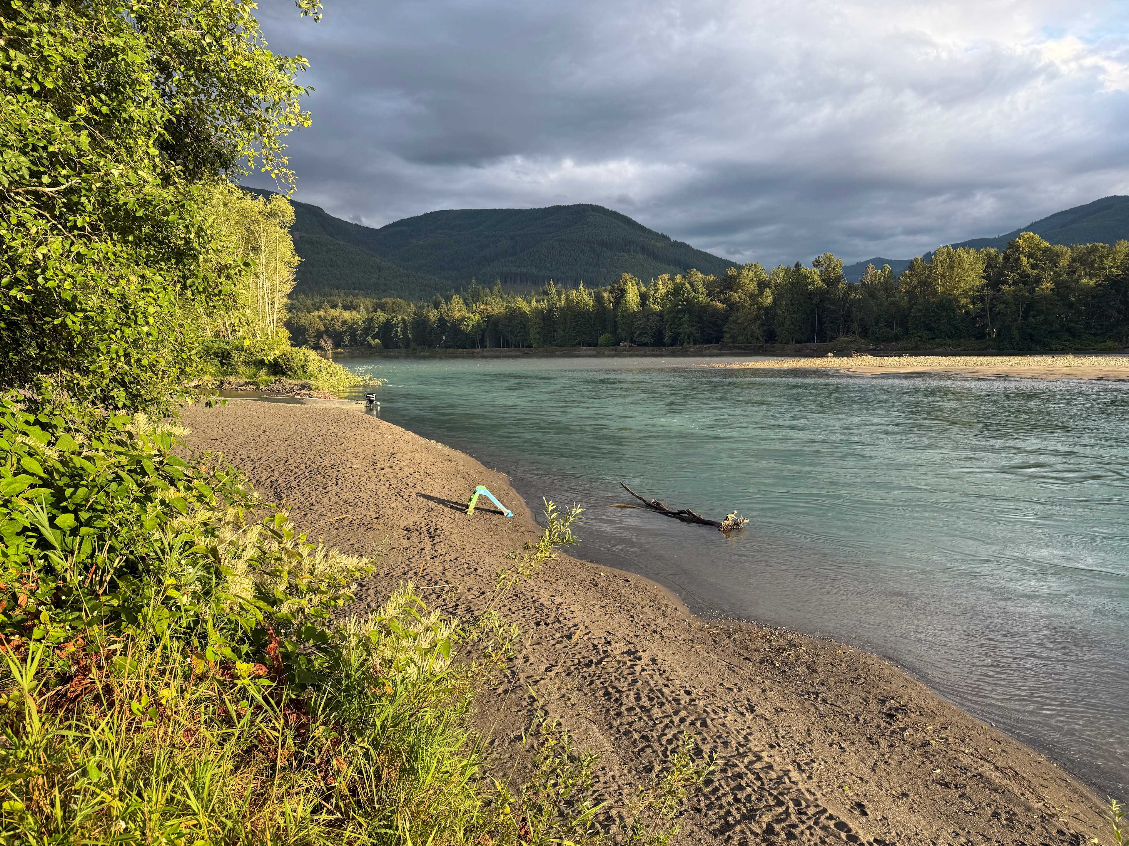 Skagit river camping and sauna
