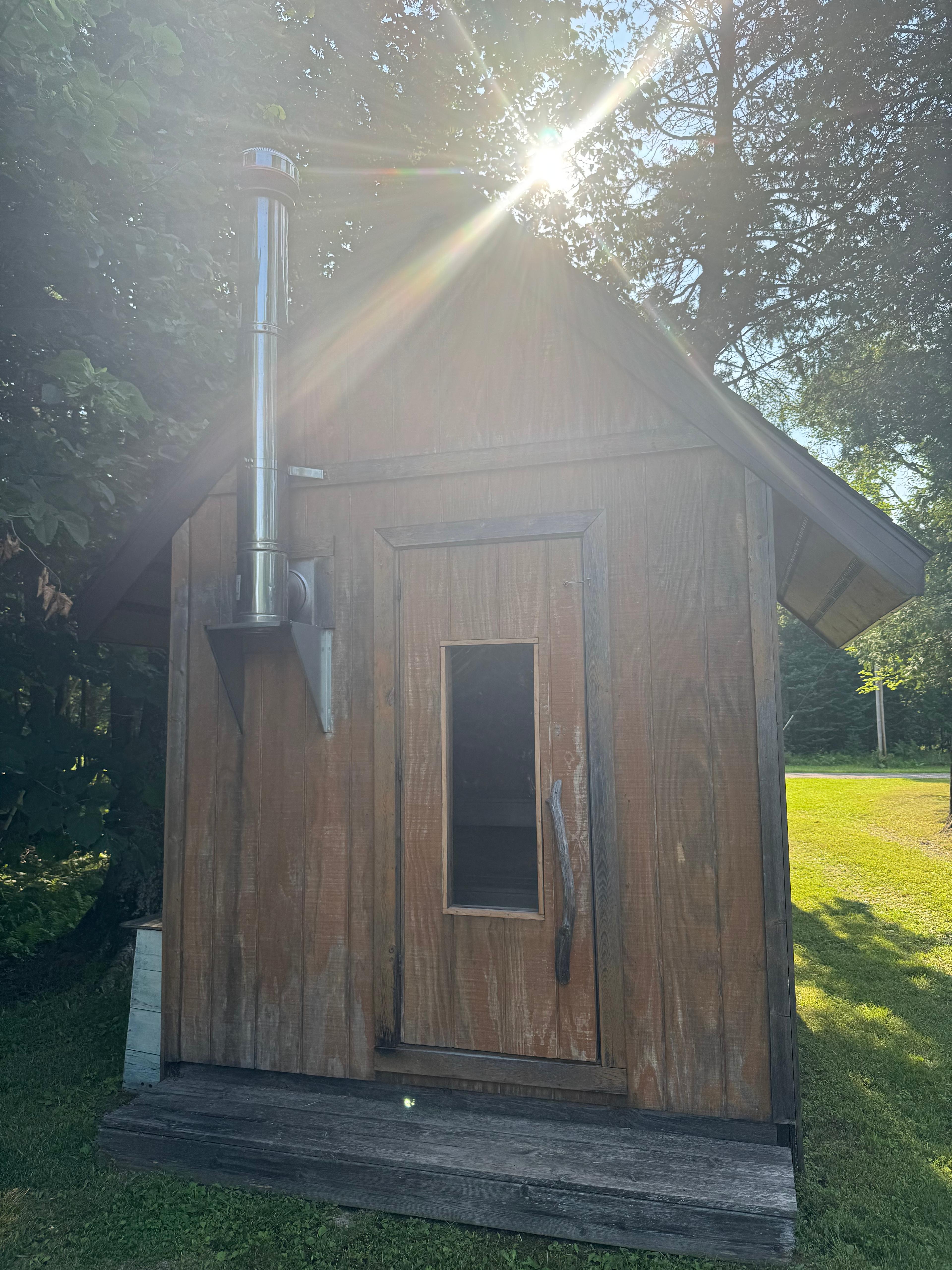 Lakeside Wanderers Refuge-Private!