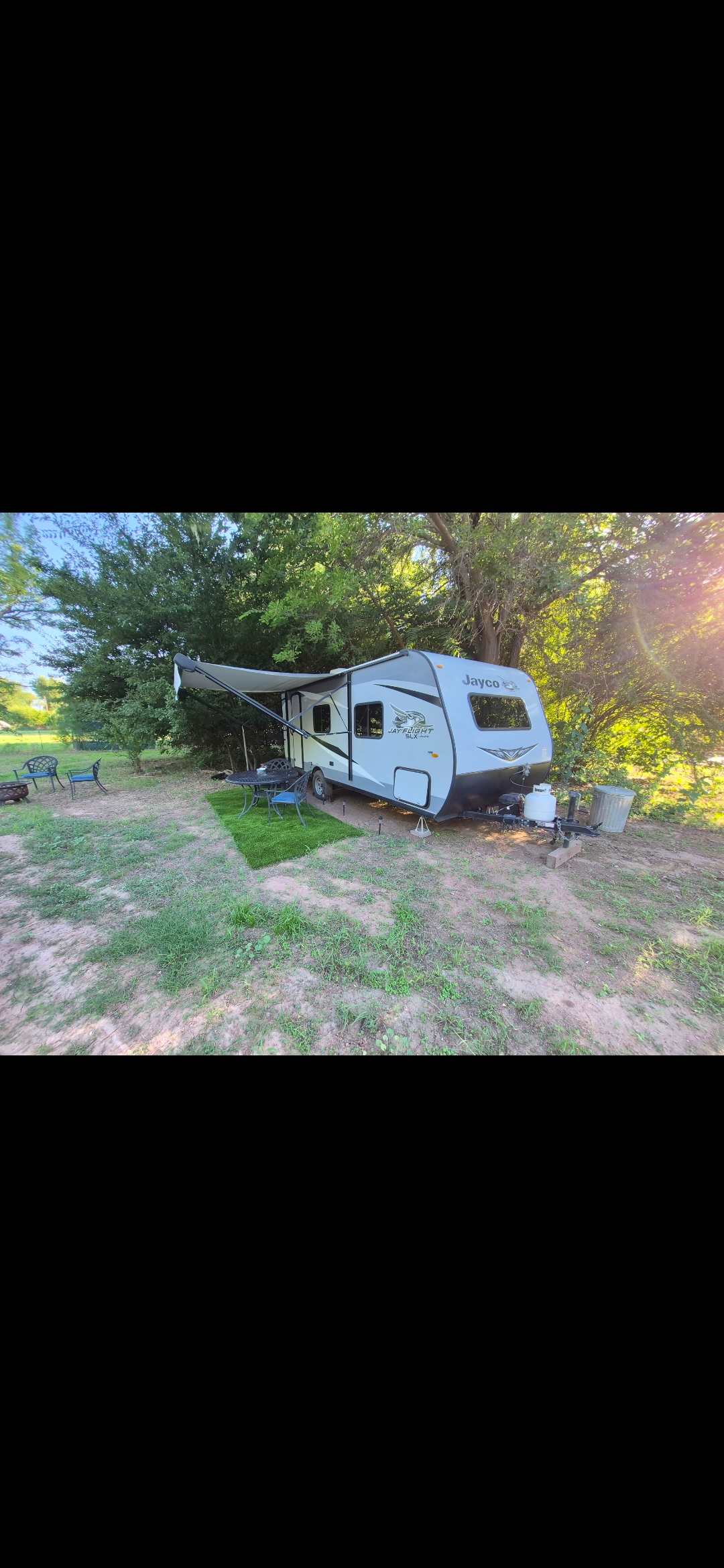 Delightful Glamping Couples Getaway