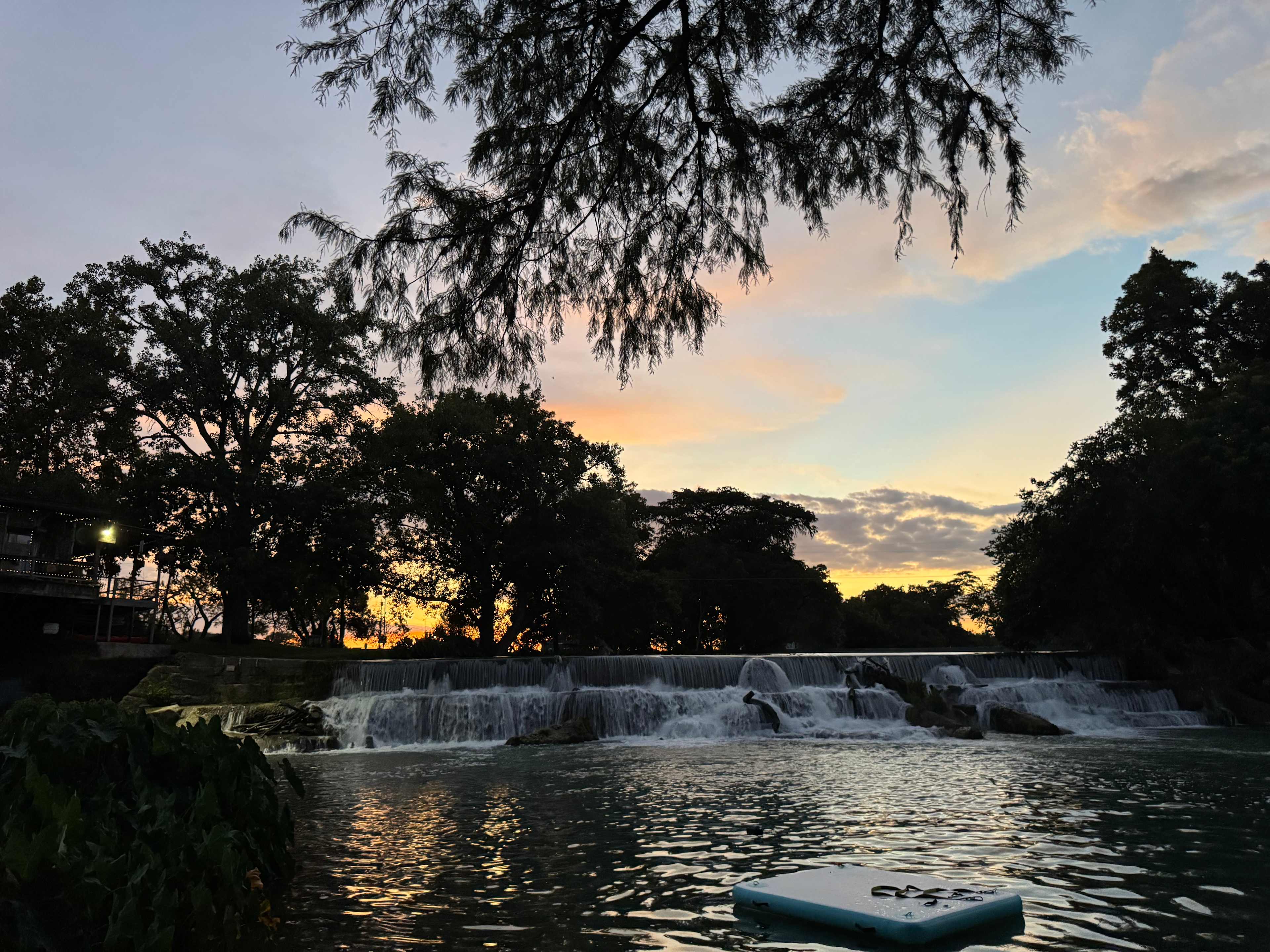 The Best Dam Spot