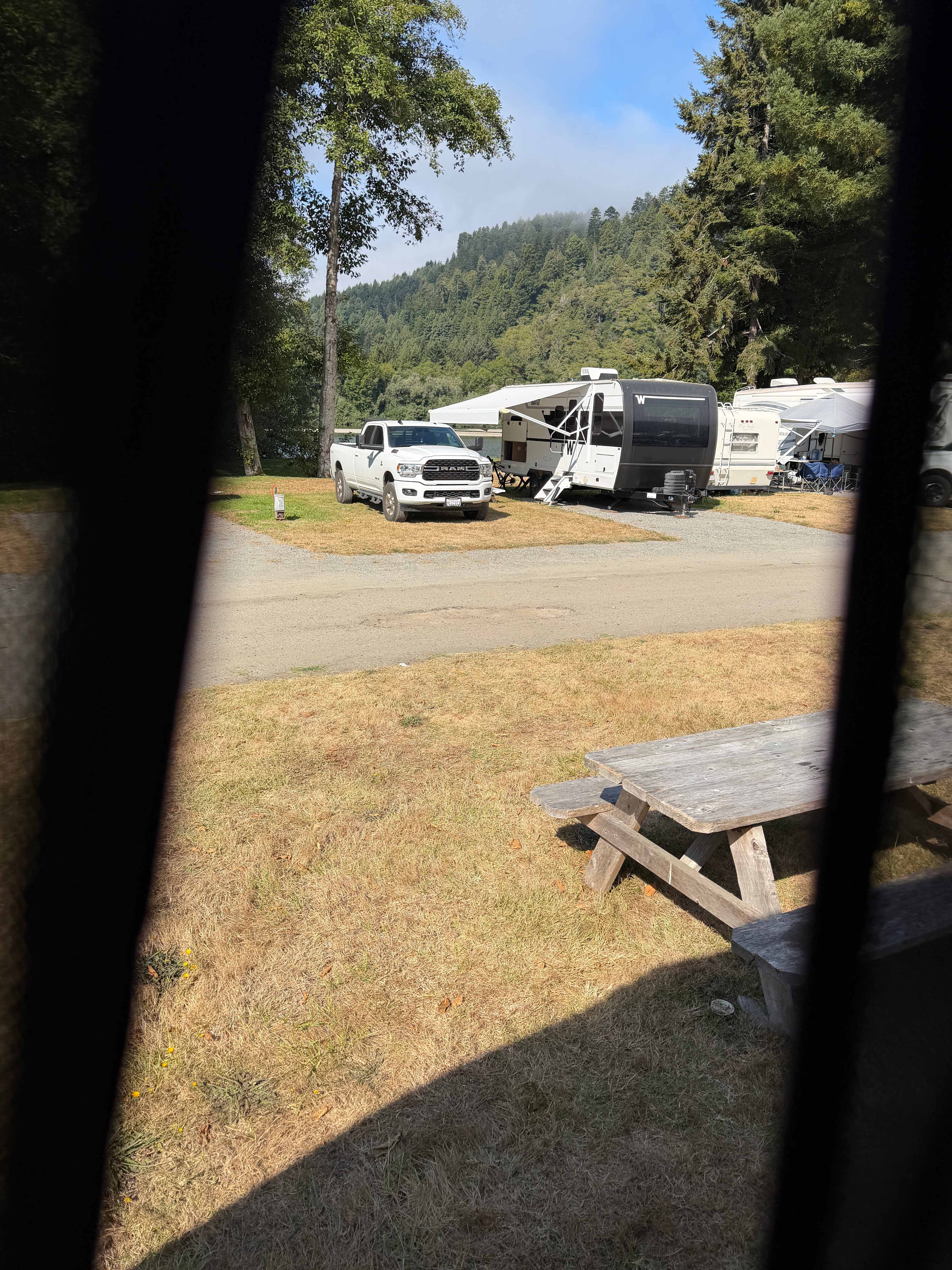 The Klamath river is just on the other side of those RV’s