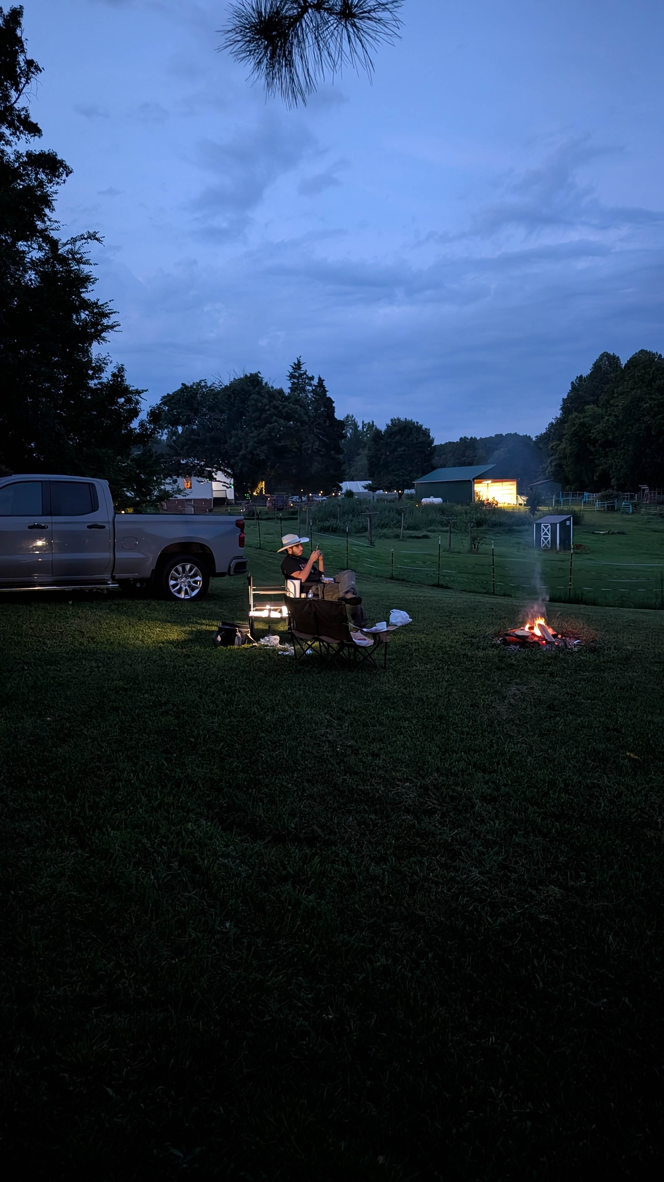 Camping at Cloverdale Farms