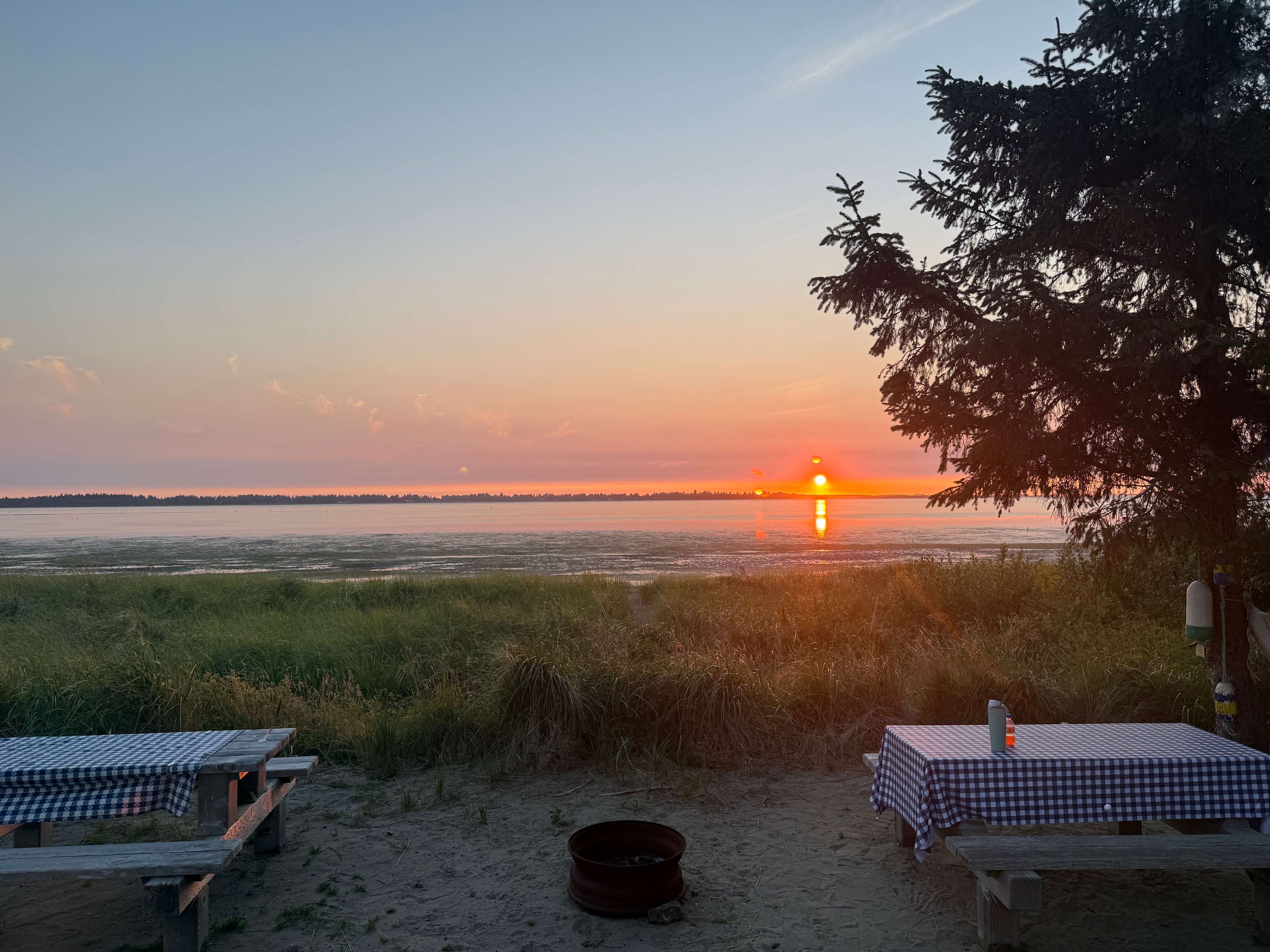 Unique Bay Front Camping - RV ONLY