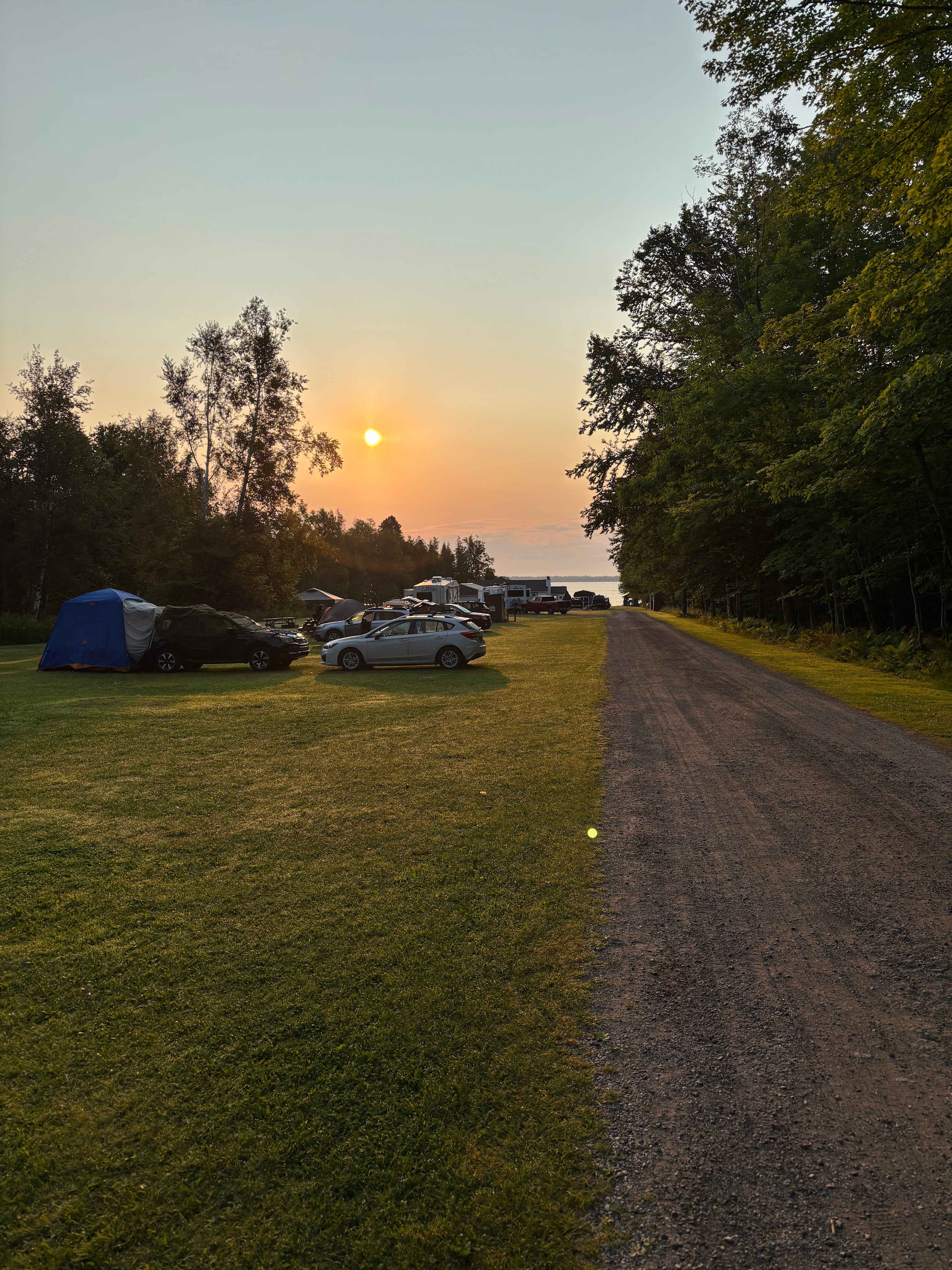 Elli's Lazy Days Resort & Campground
