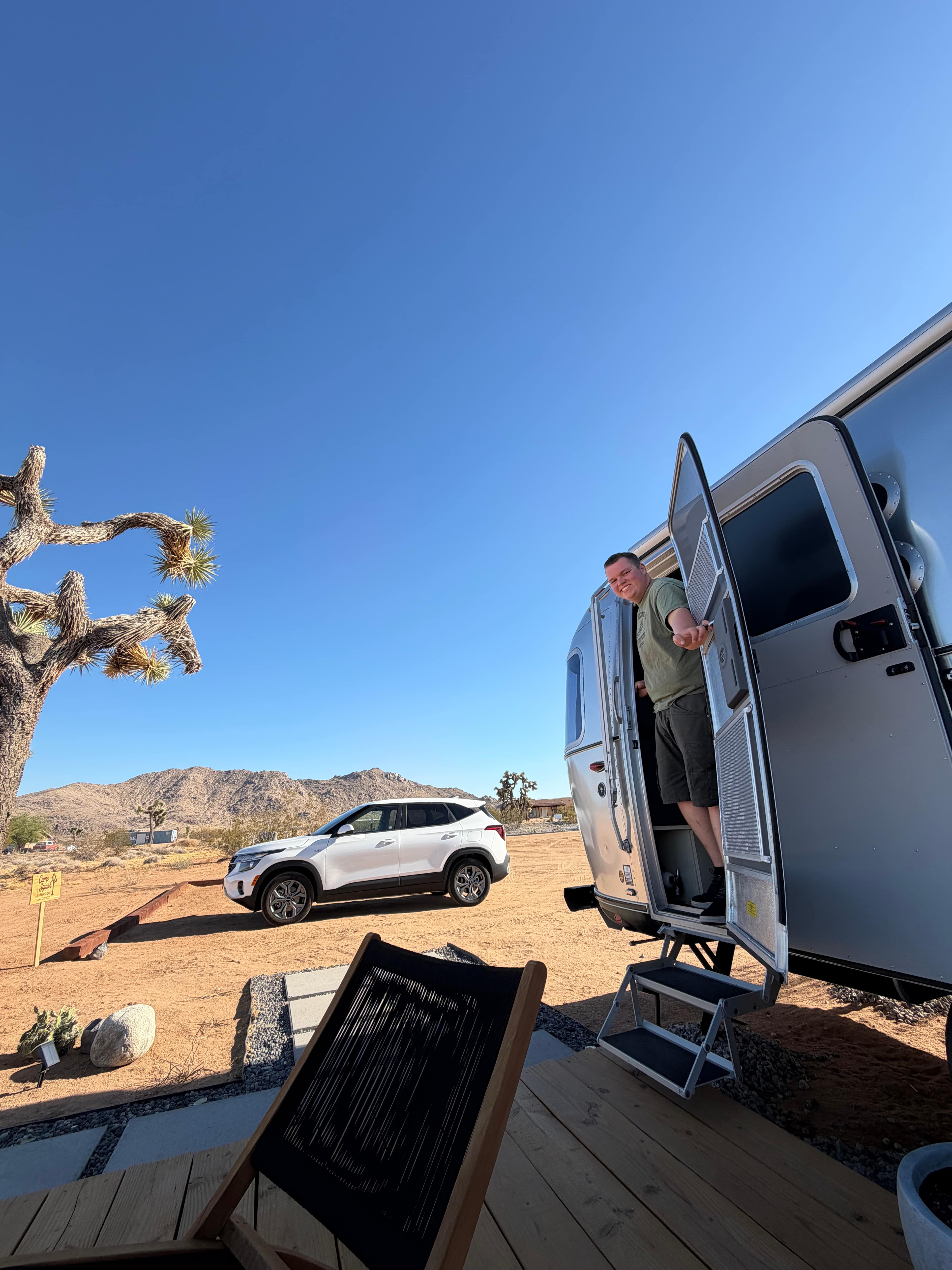Camp Squish Airstream - Joshua Tree