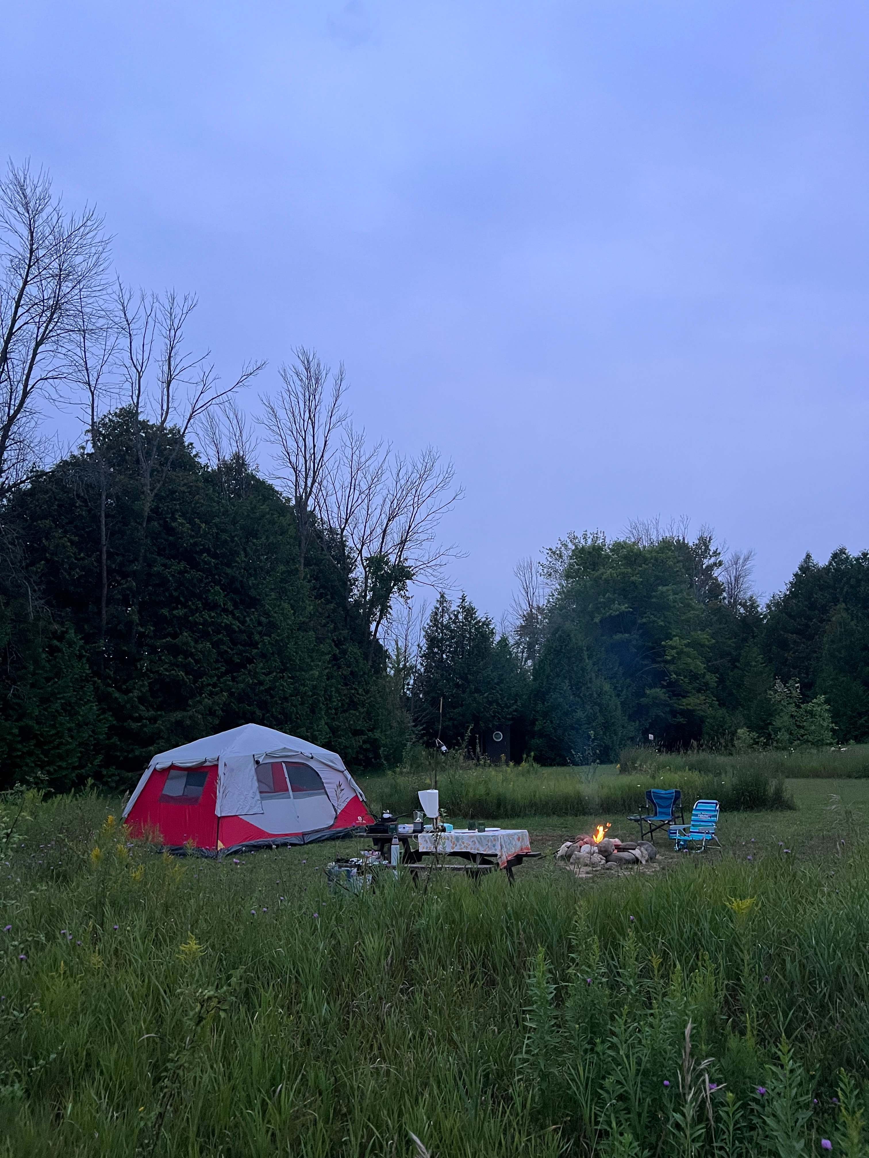 Olde Eden on Mountain Lake