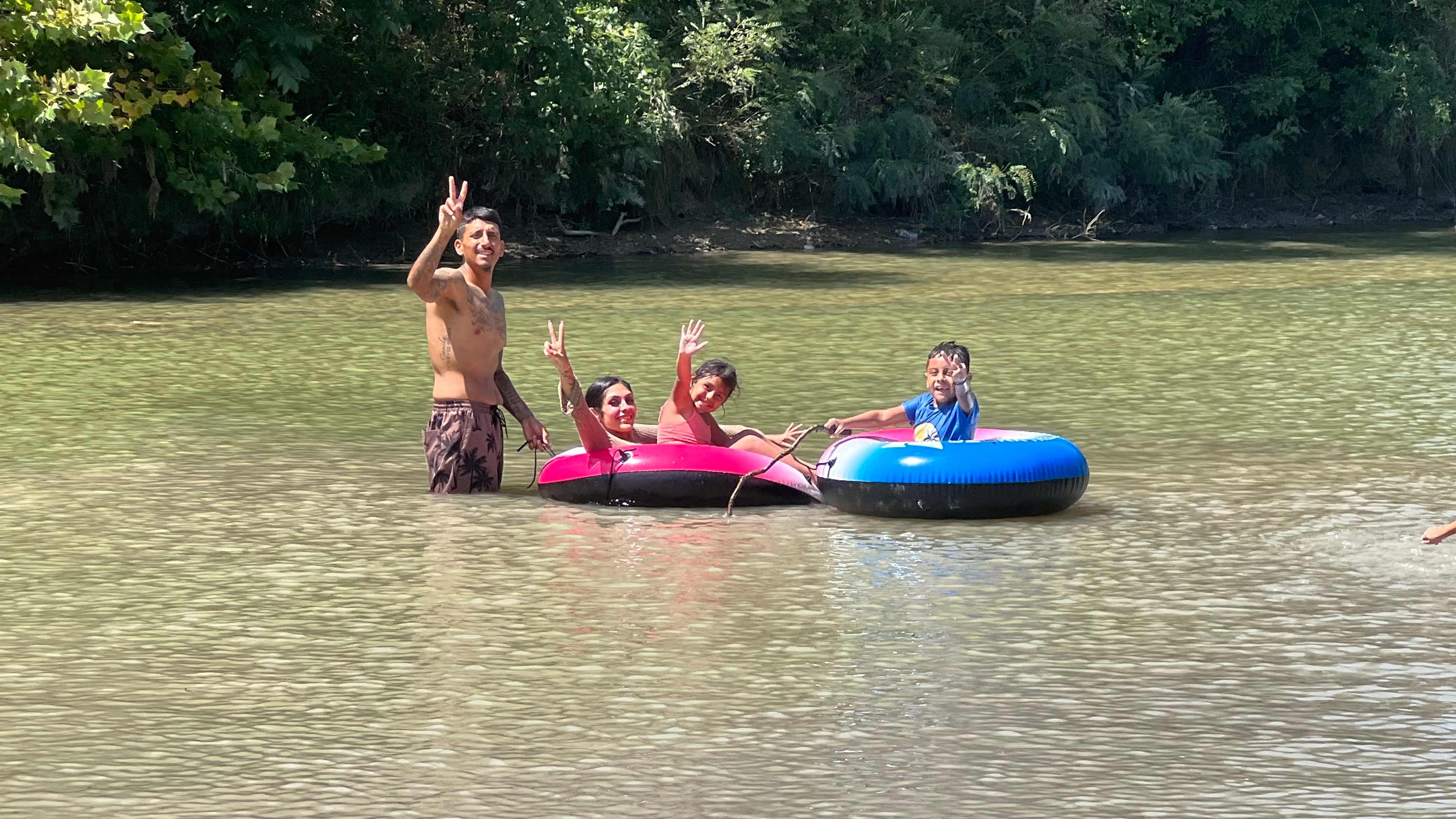 Pecans on the Paluxy - River Views