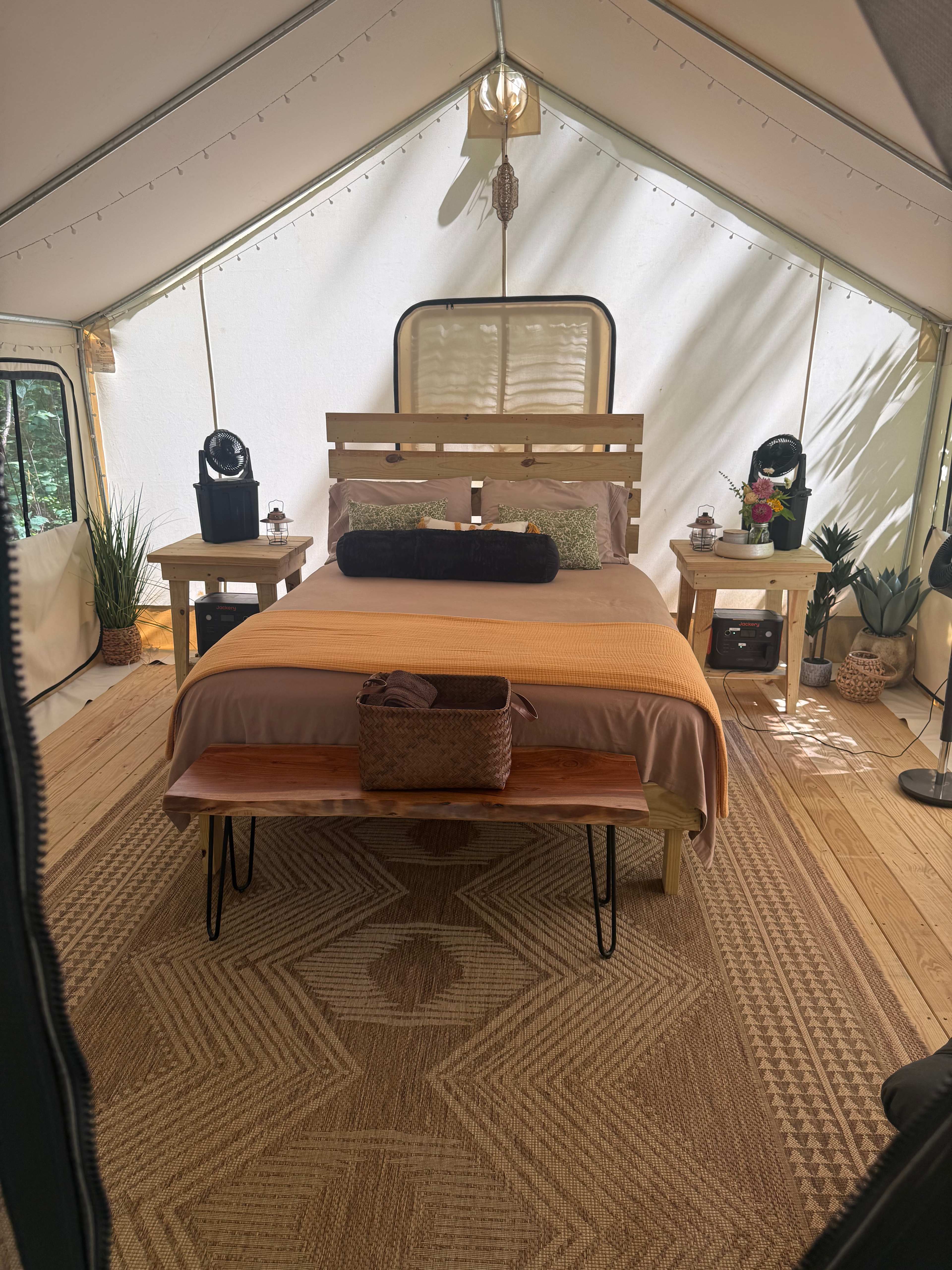 Kerr Lake Glamping at Holly Forest
