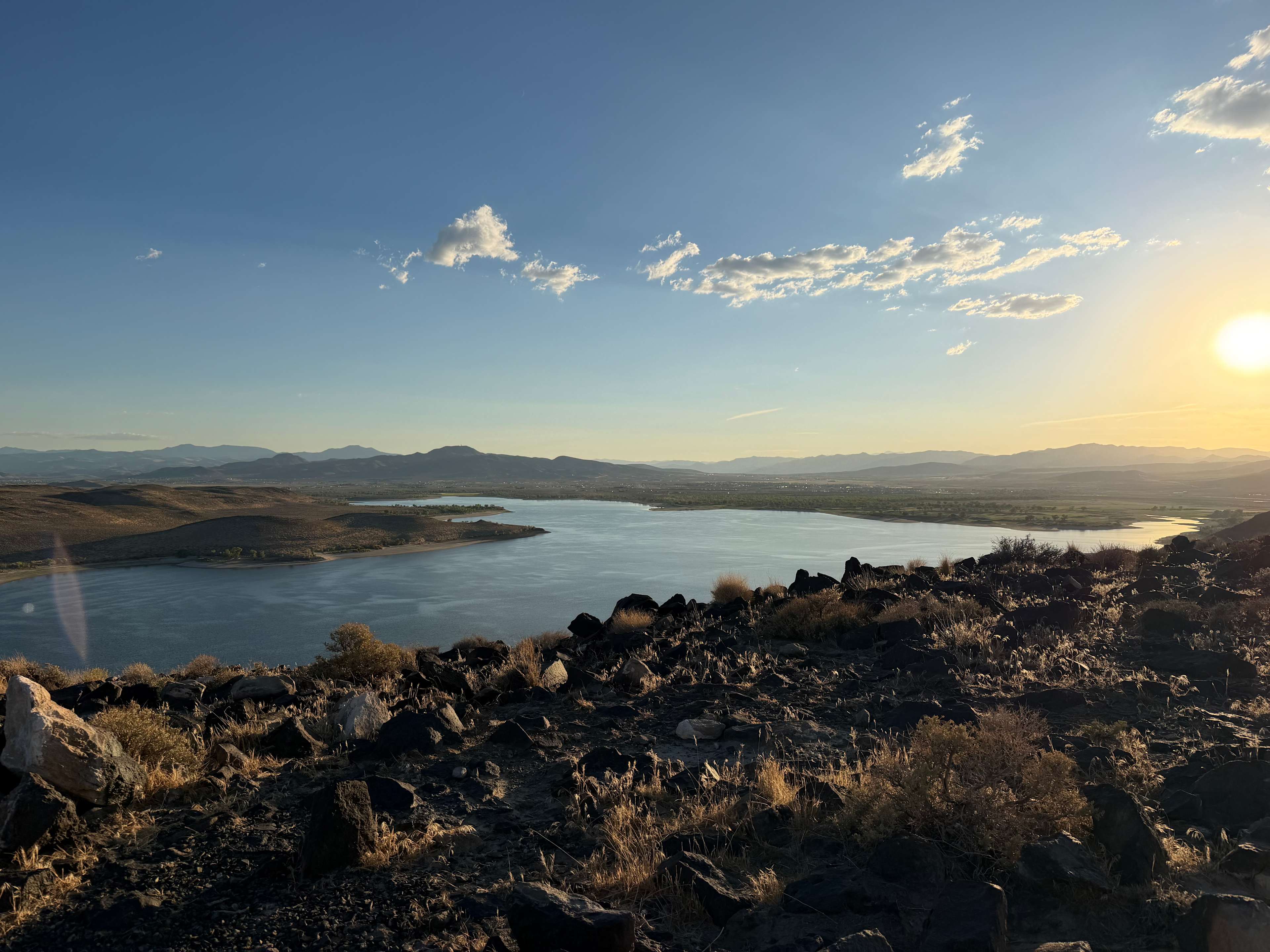 Lahontan Shores High Desert Retreat