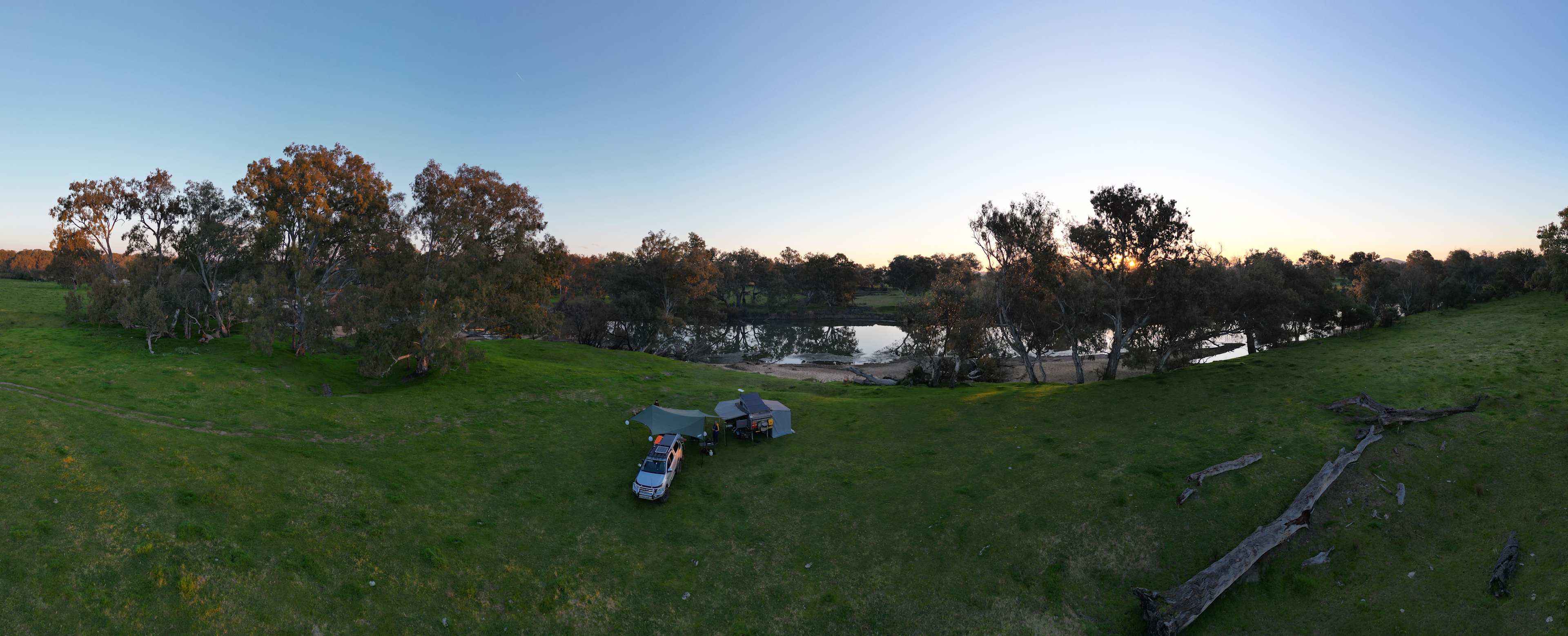 Rolling Hills & Riverside Camping