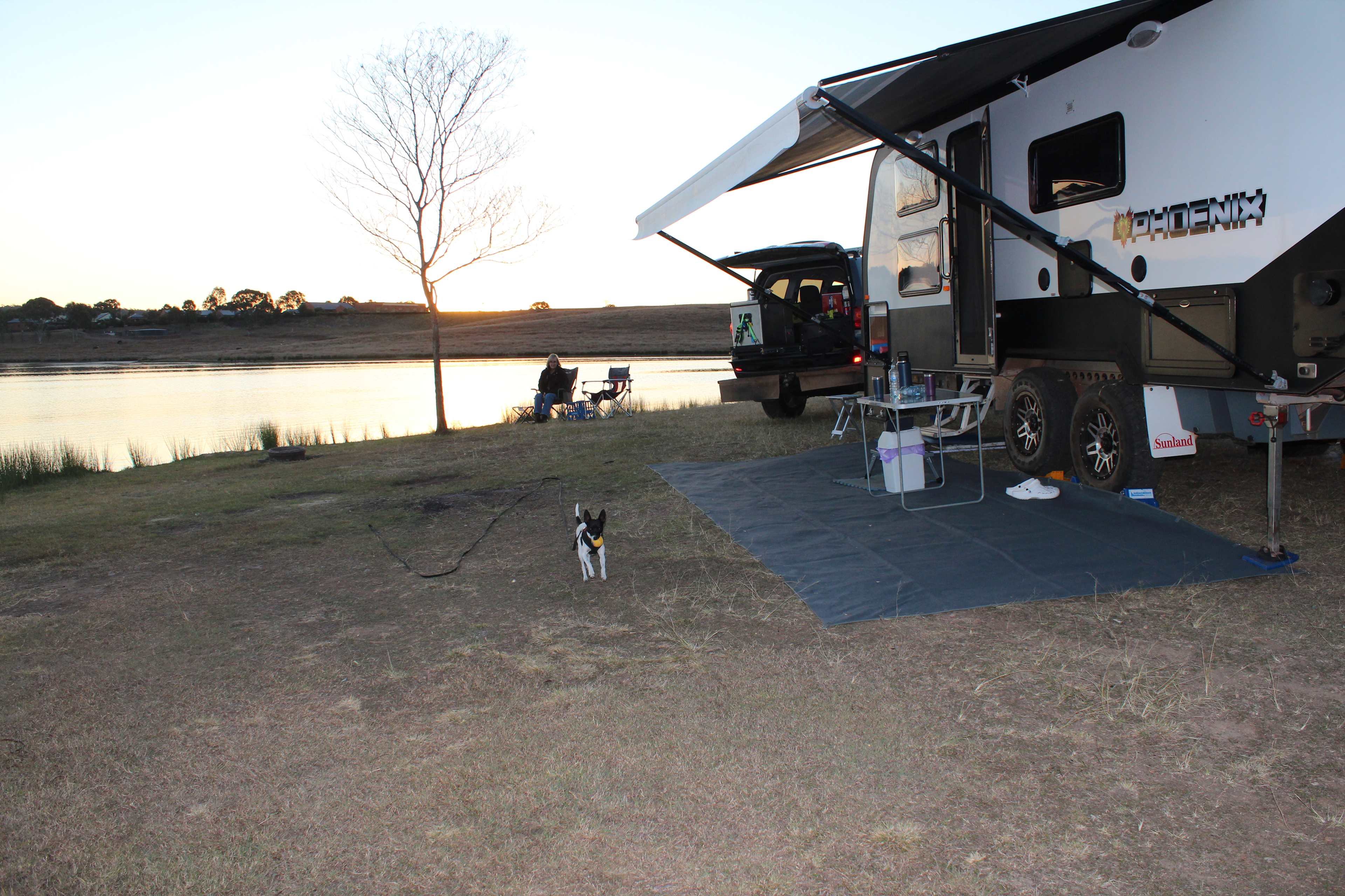 Some top lake side spots available