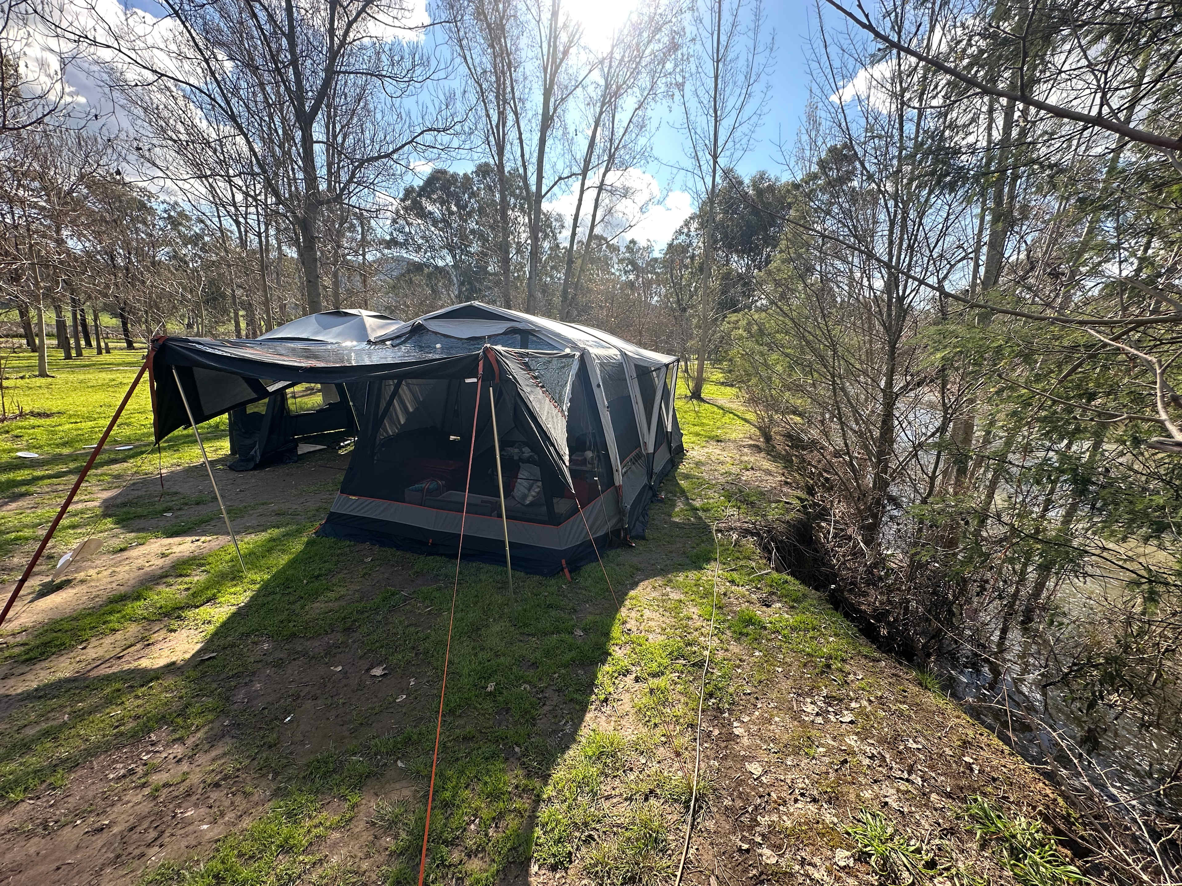 Riverside King Valley
