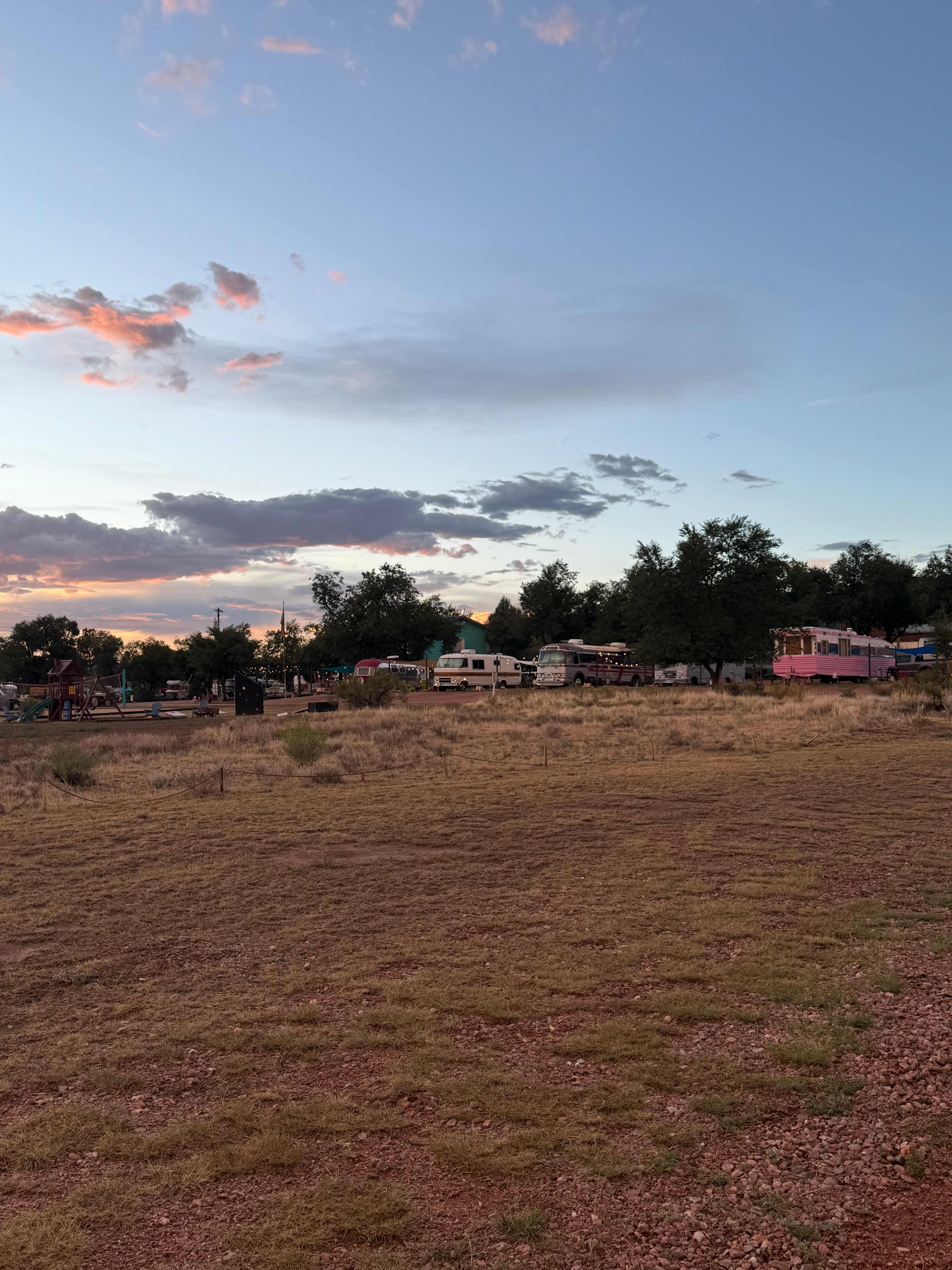 Starlite Vintage Resort