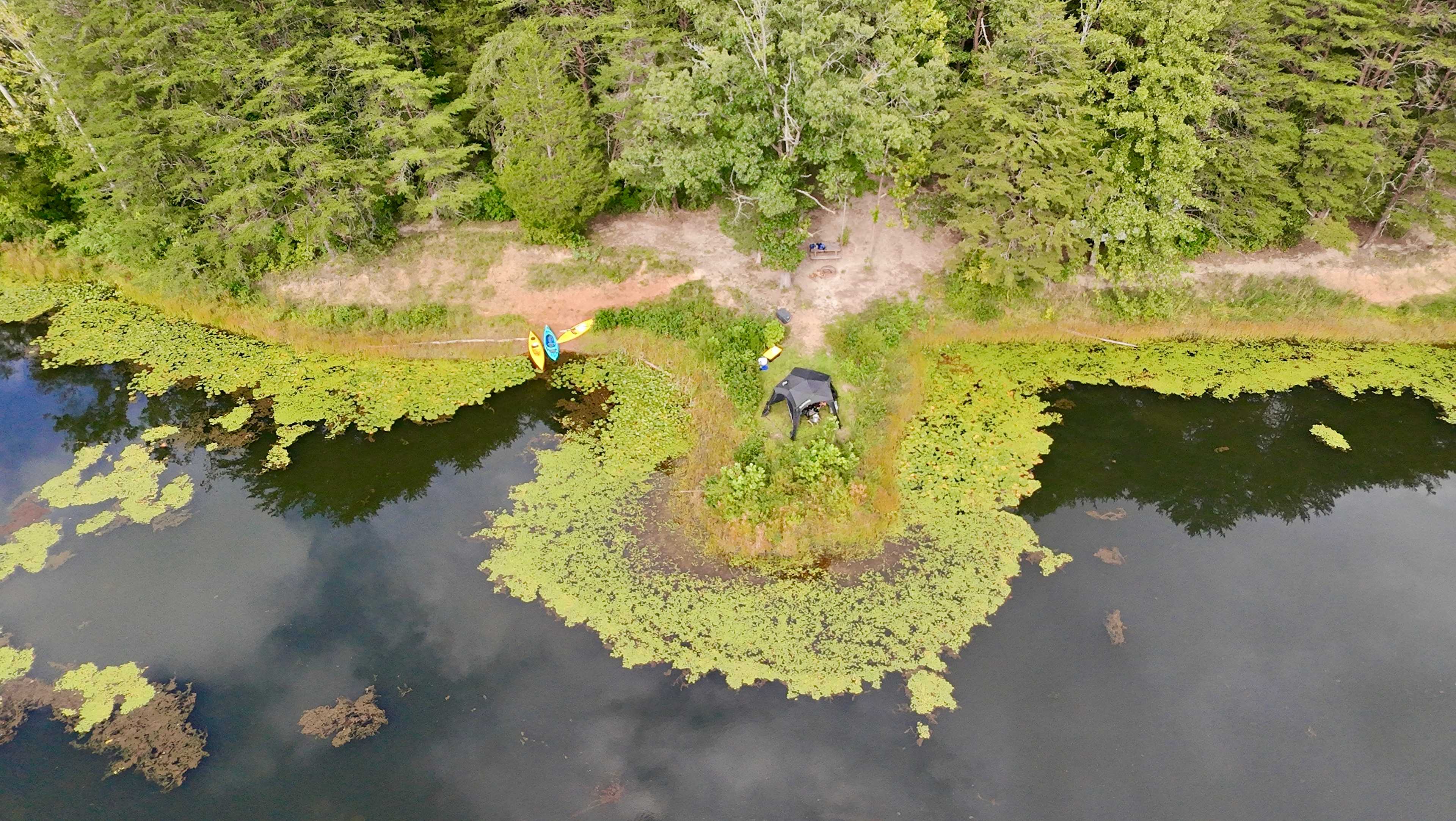 Private Lakefront Camp Free Kayaks