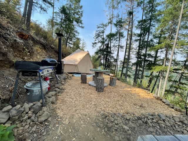 🌲 Black Lake Overlook Retreat
