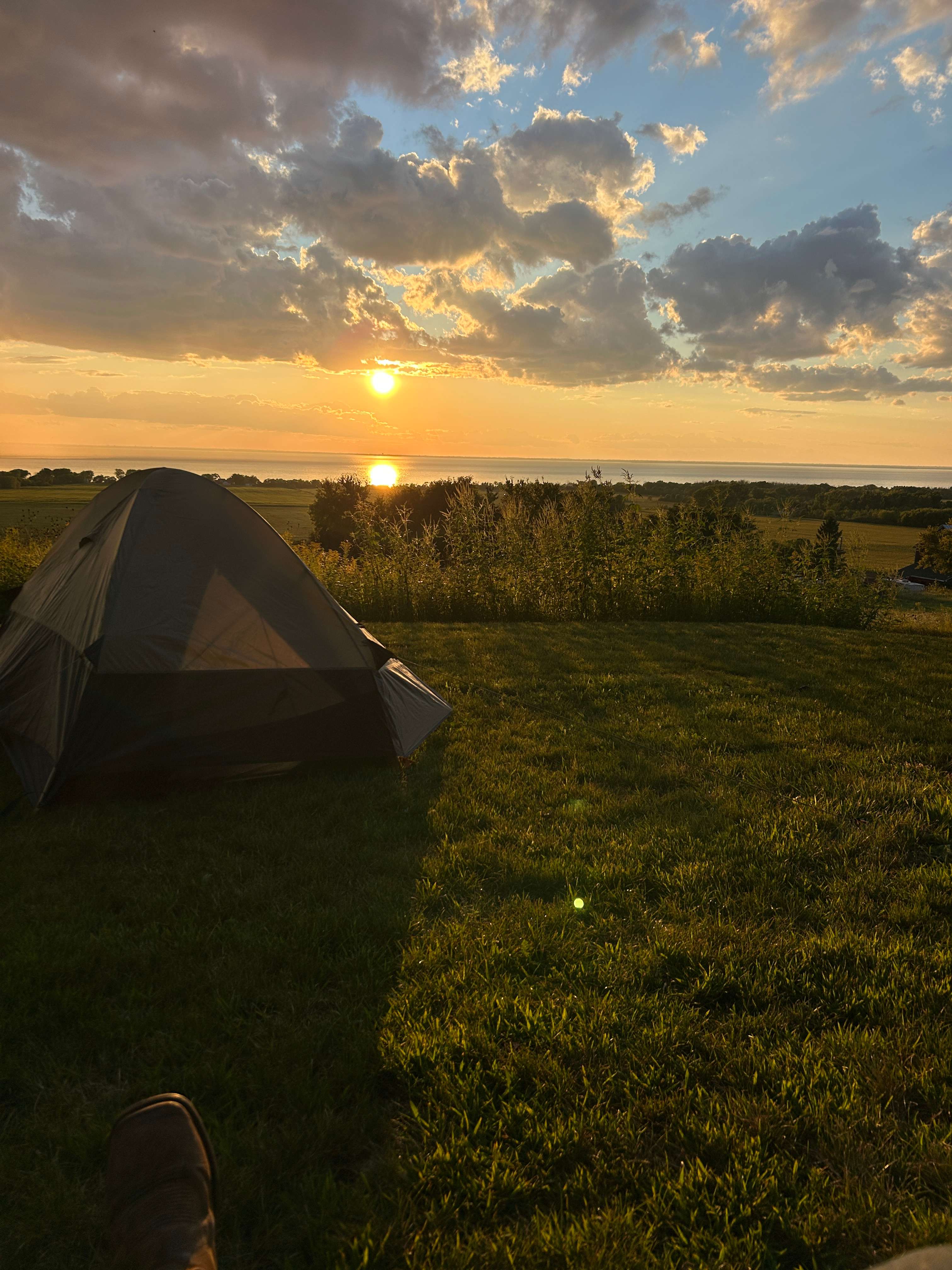 Leon's Lakeview Campground
