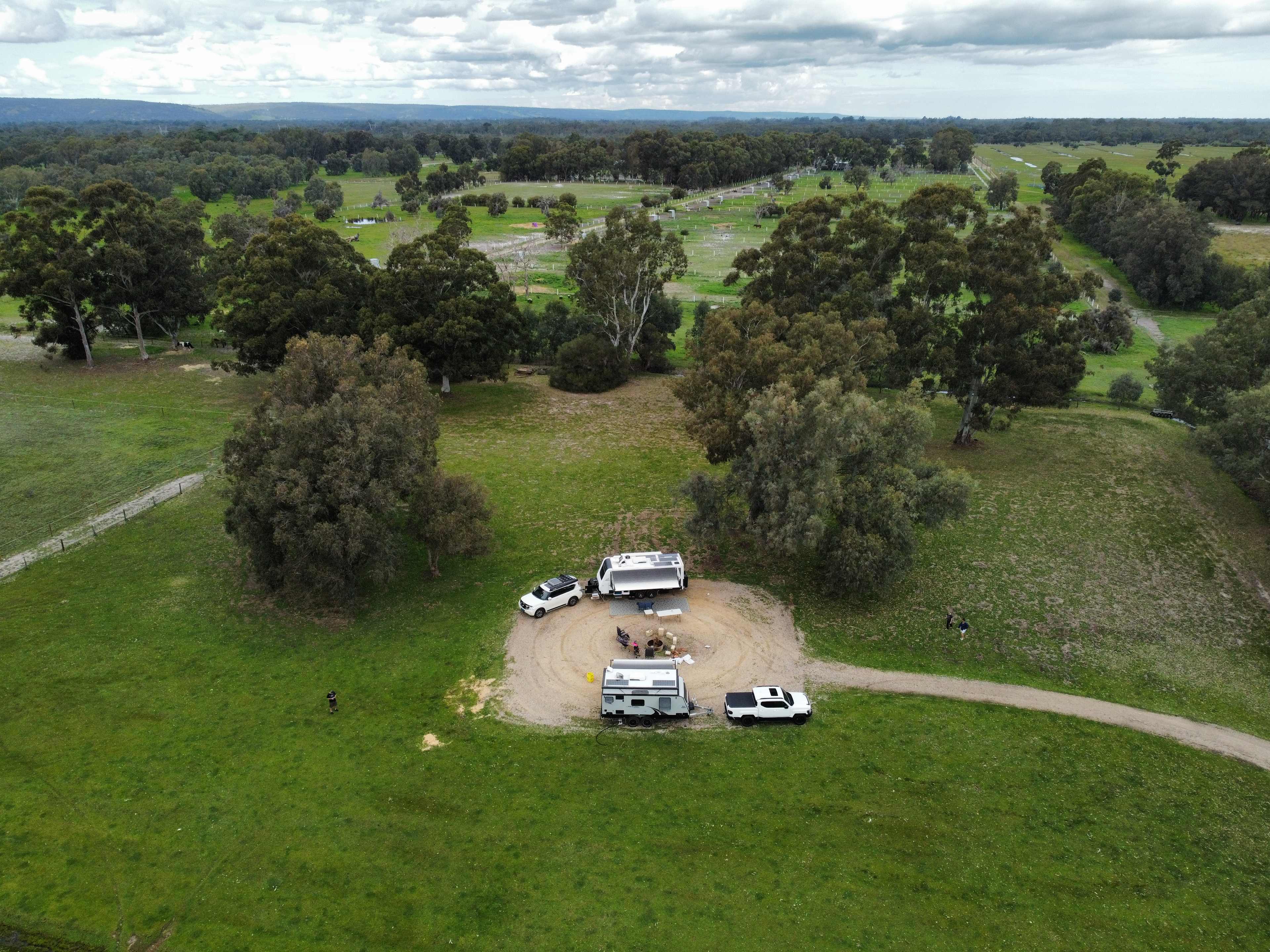 Lazy Acres Farmstay - Serpentine WA