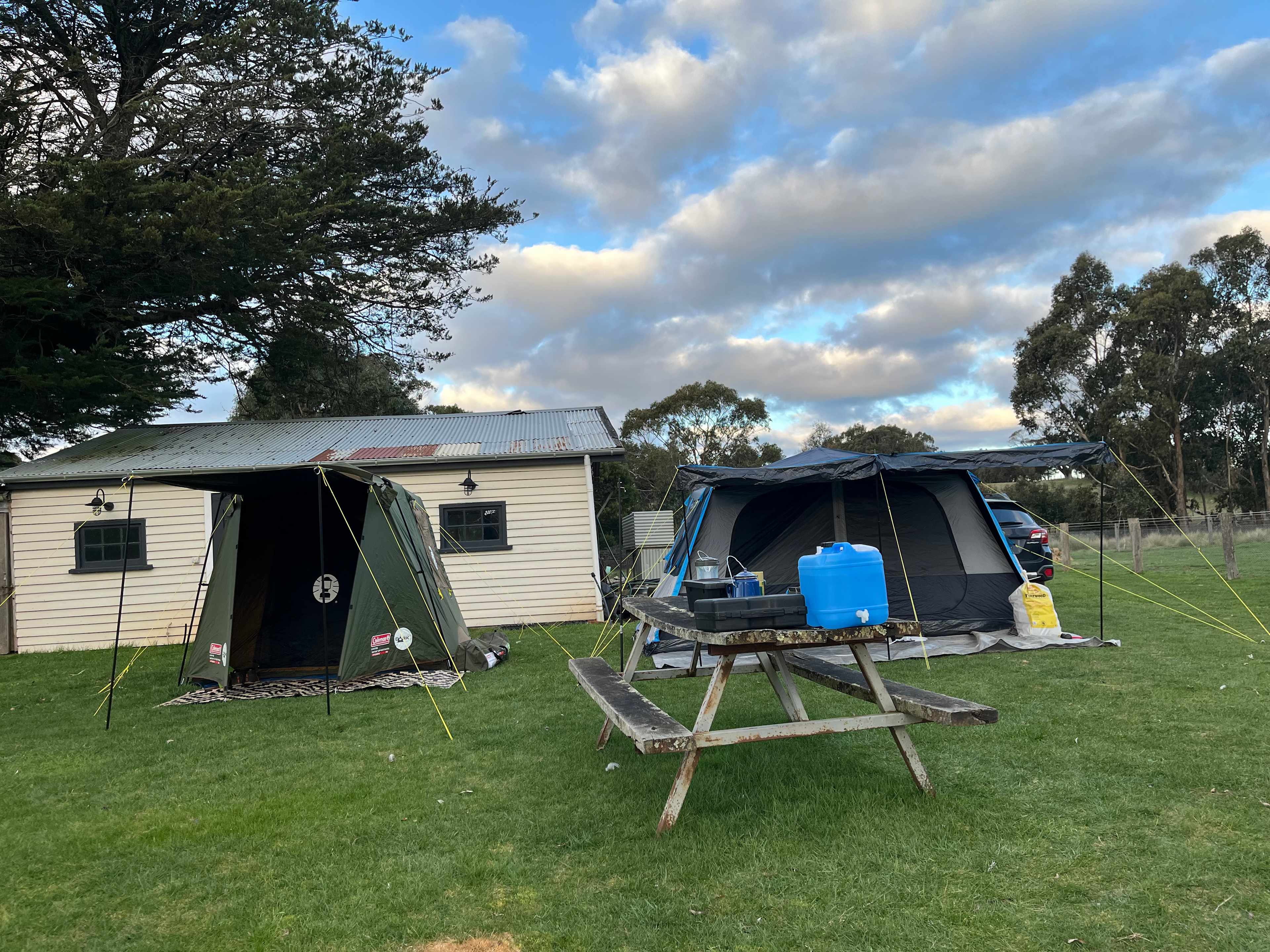 Lakeside or Orchard Paddock Camping