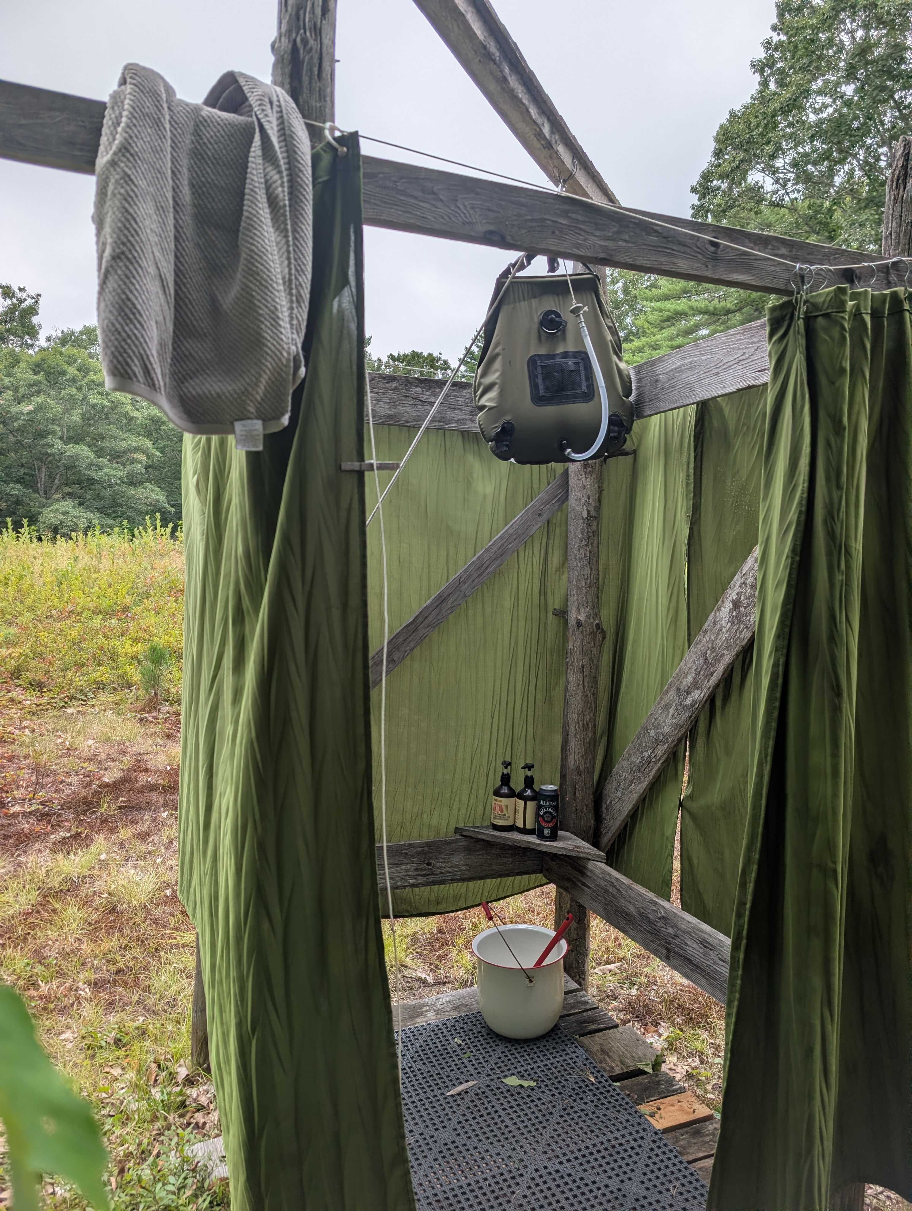 The cabin at White Duck Farm