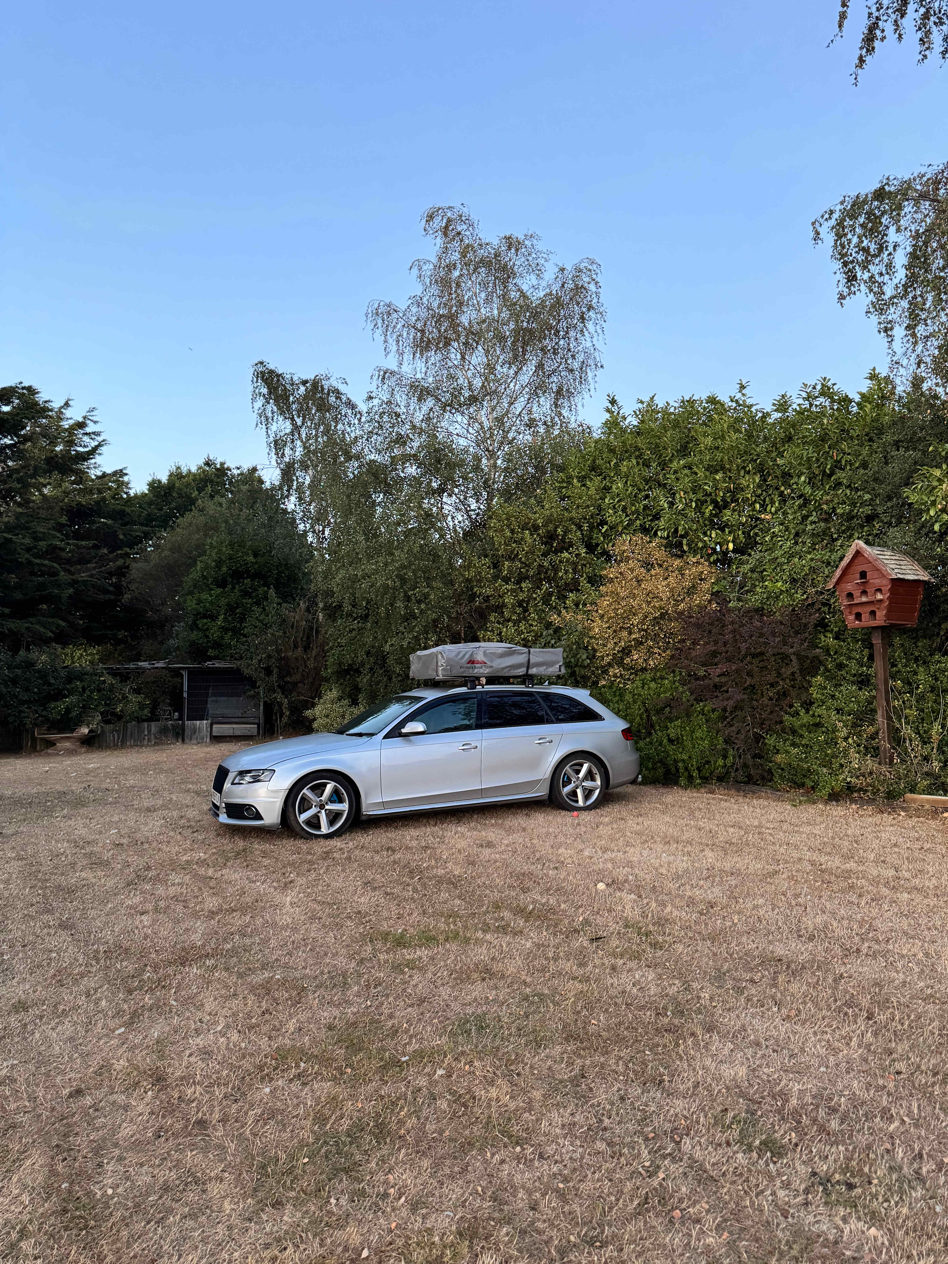 Half Acre Pitch and Lodge