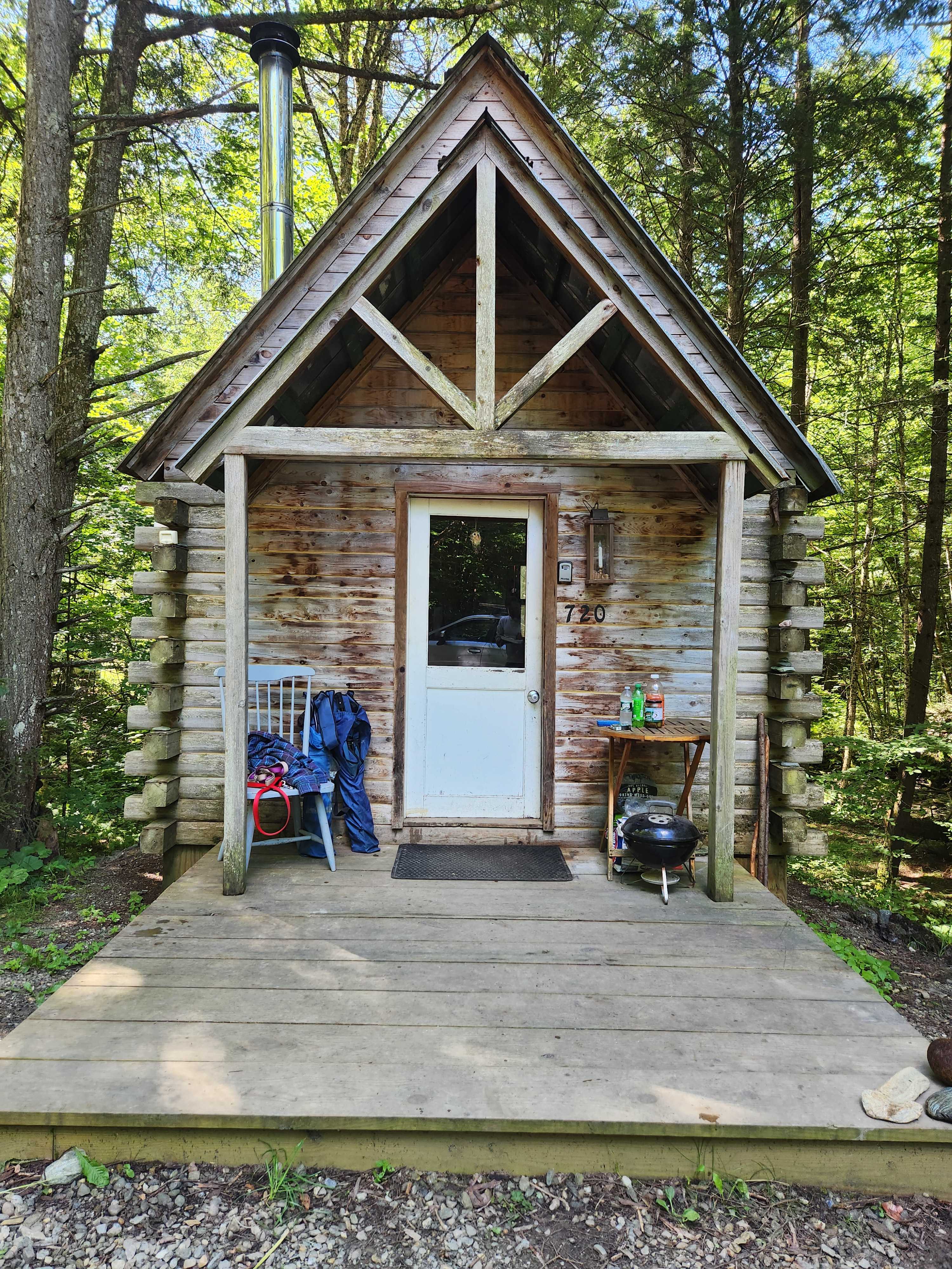 Little Log Cabin in Vermont