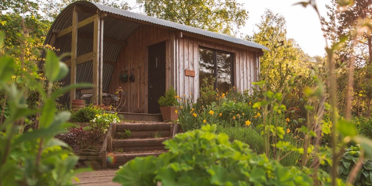 Explore Hipcamp’s cosy cabins collection.