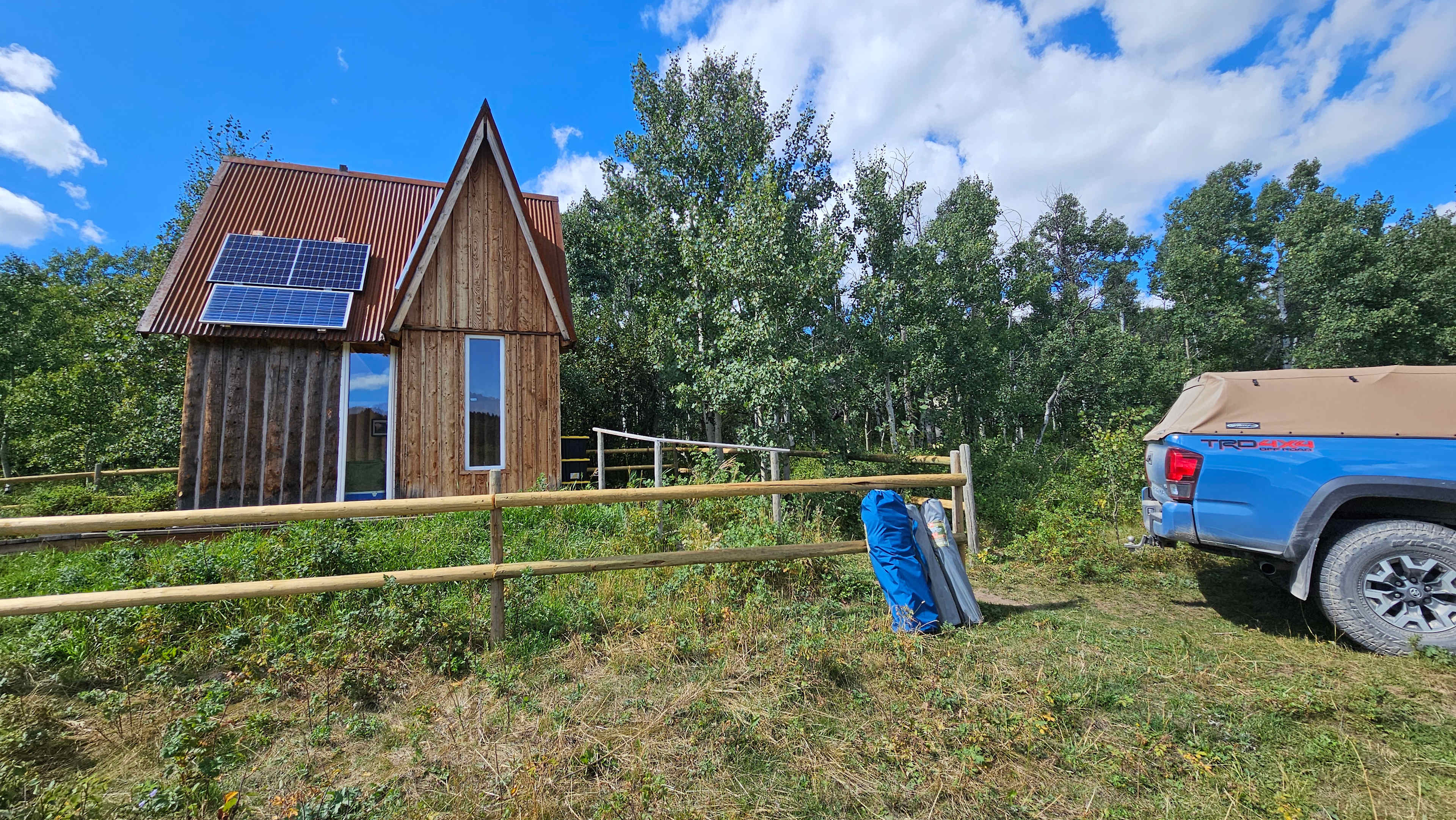 Finnish Off-Grid Foothills Cabin