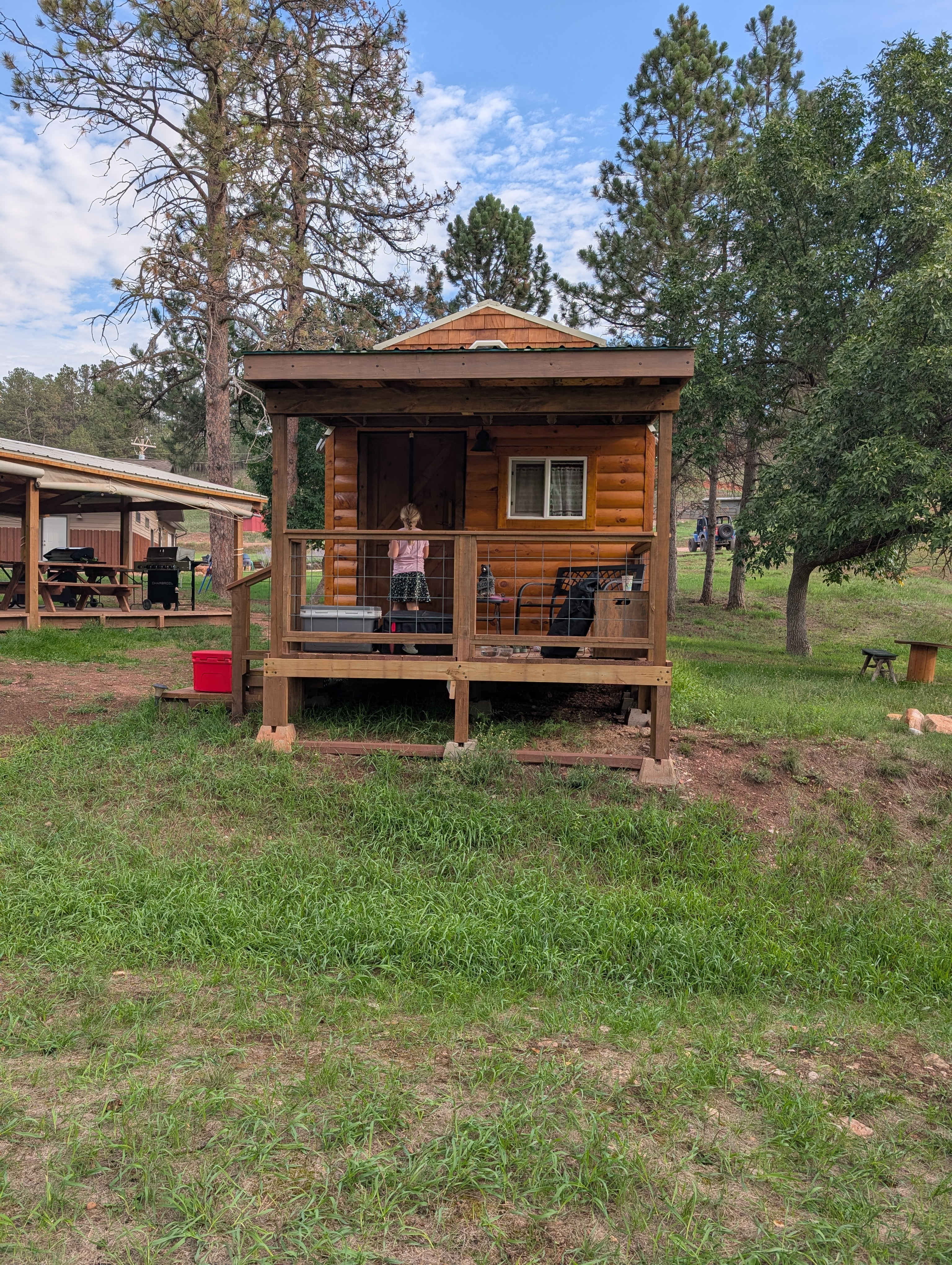 Bear Den Cabins & Camp