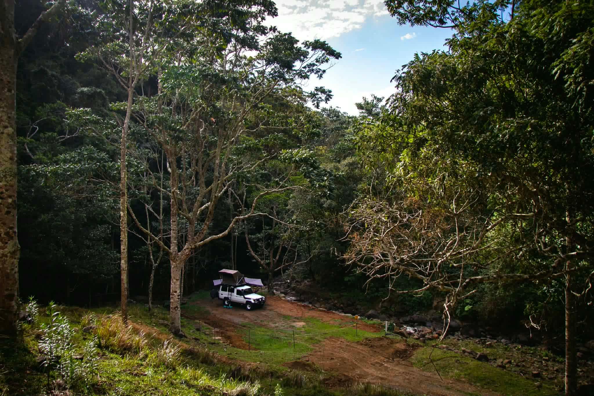 Riverdell Country