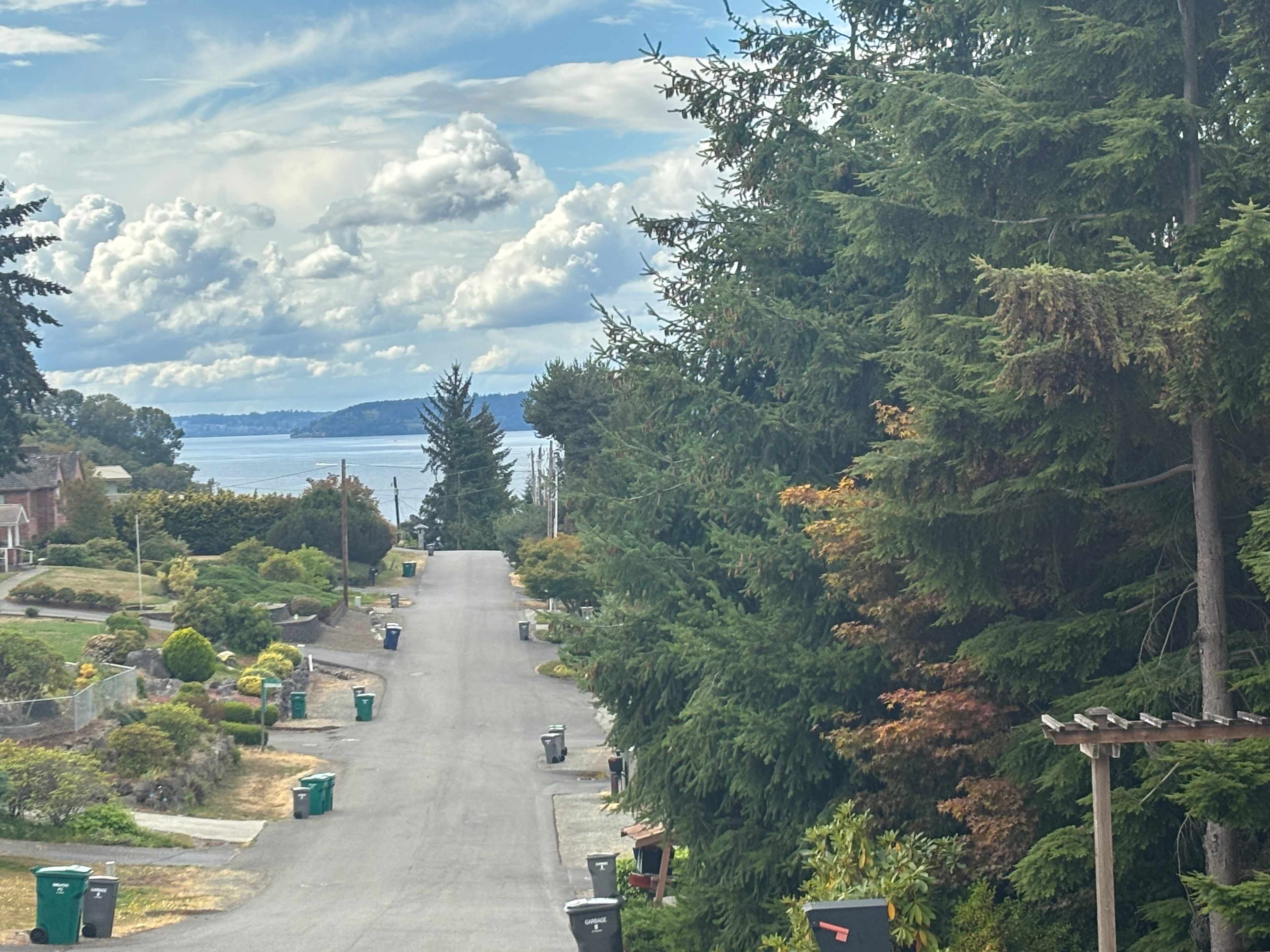 Marine View Drive In-City Oasis