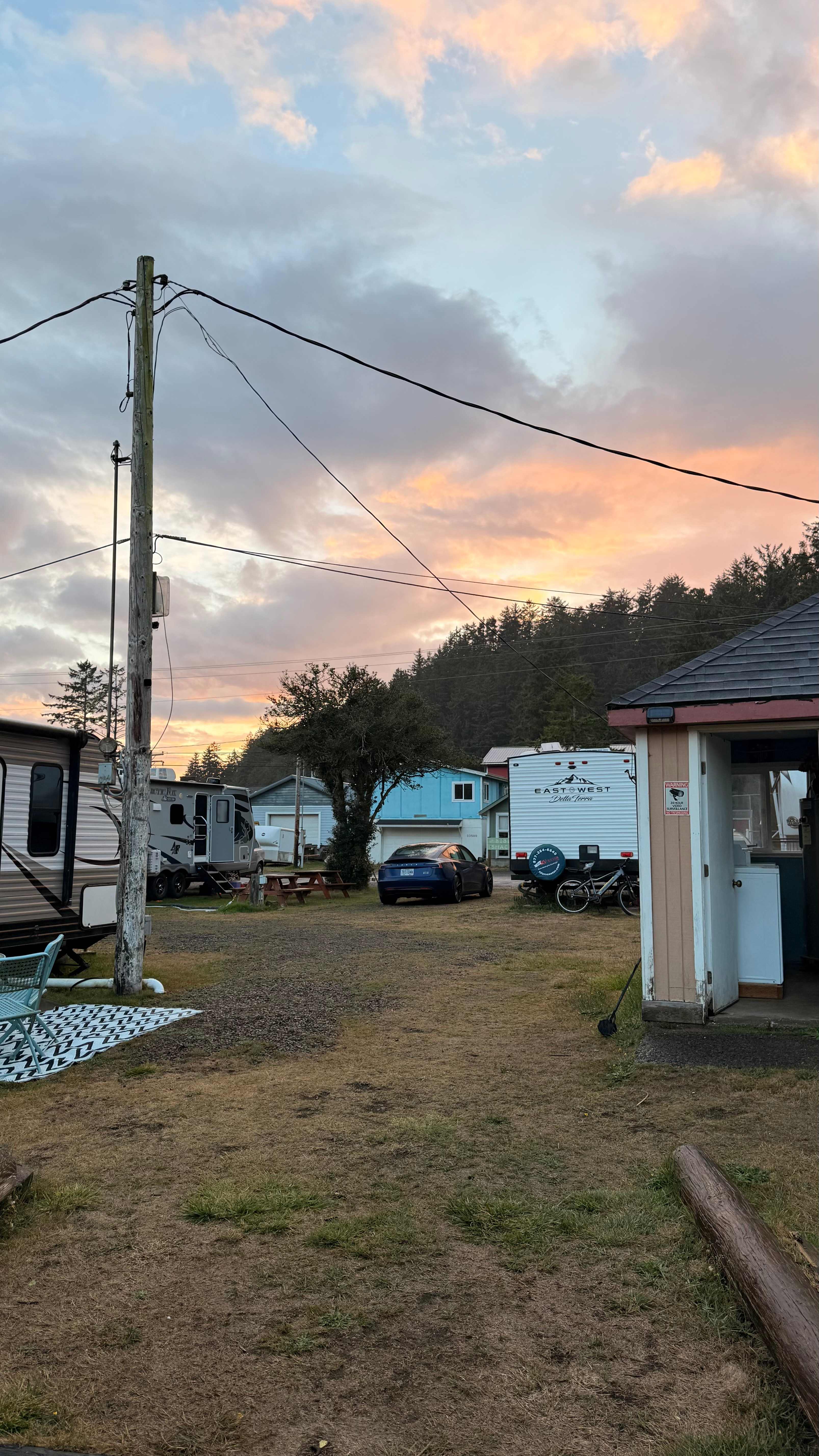 Raines Resort - Pacific City, OR