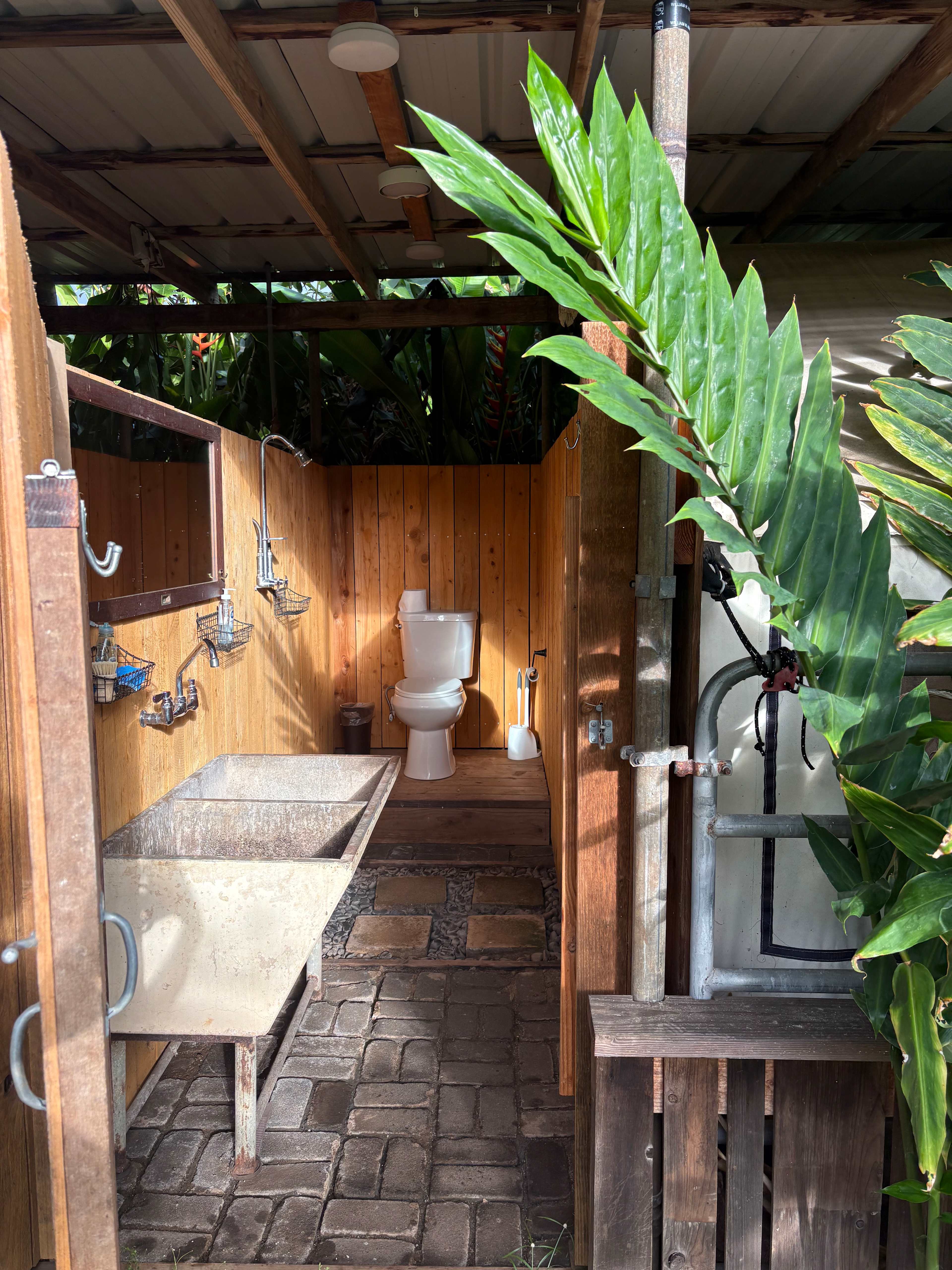 Waimanalo Farmstay