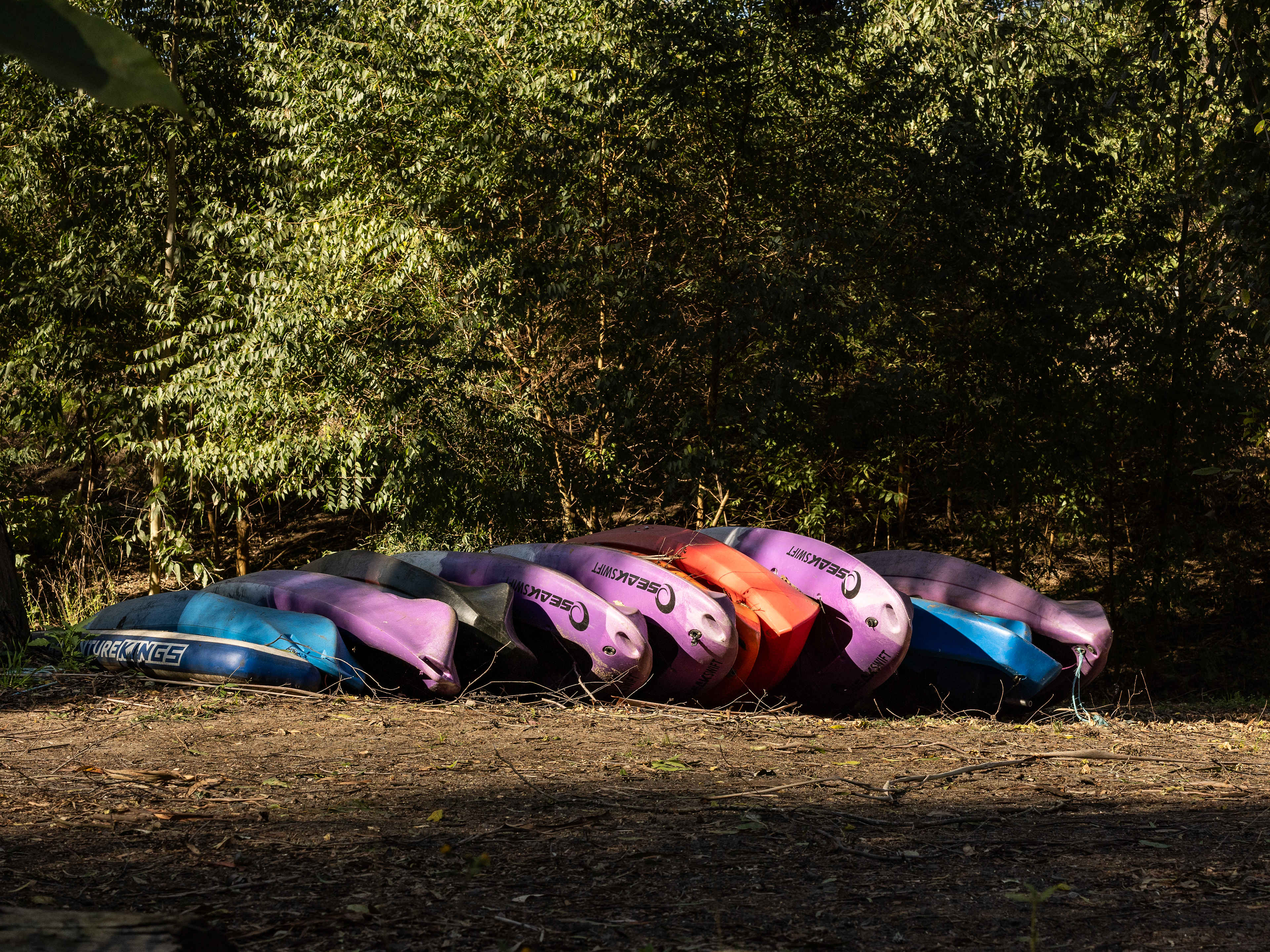 "DeView" Colo River Camping