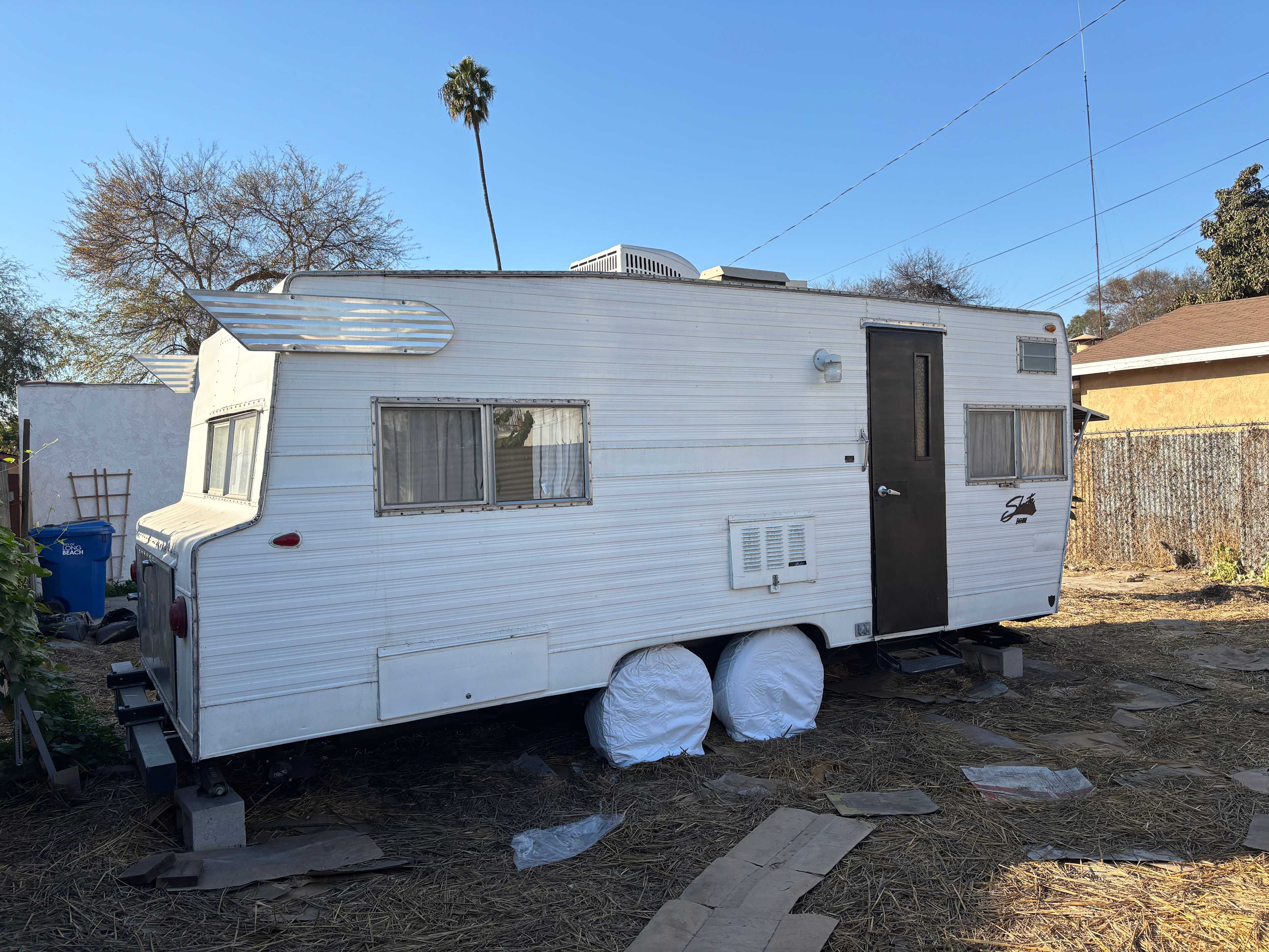 Vintage Camper In LBC Garden