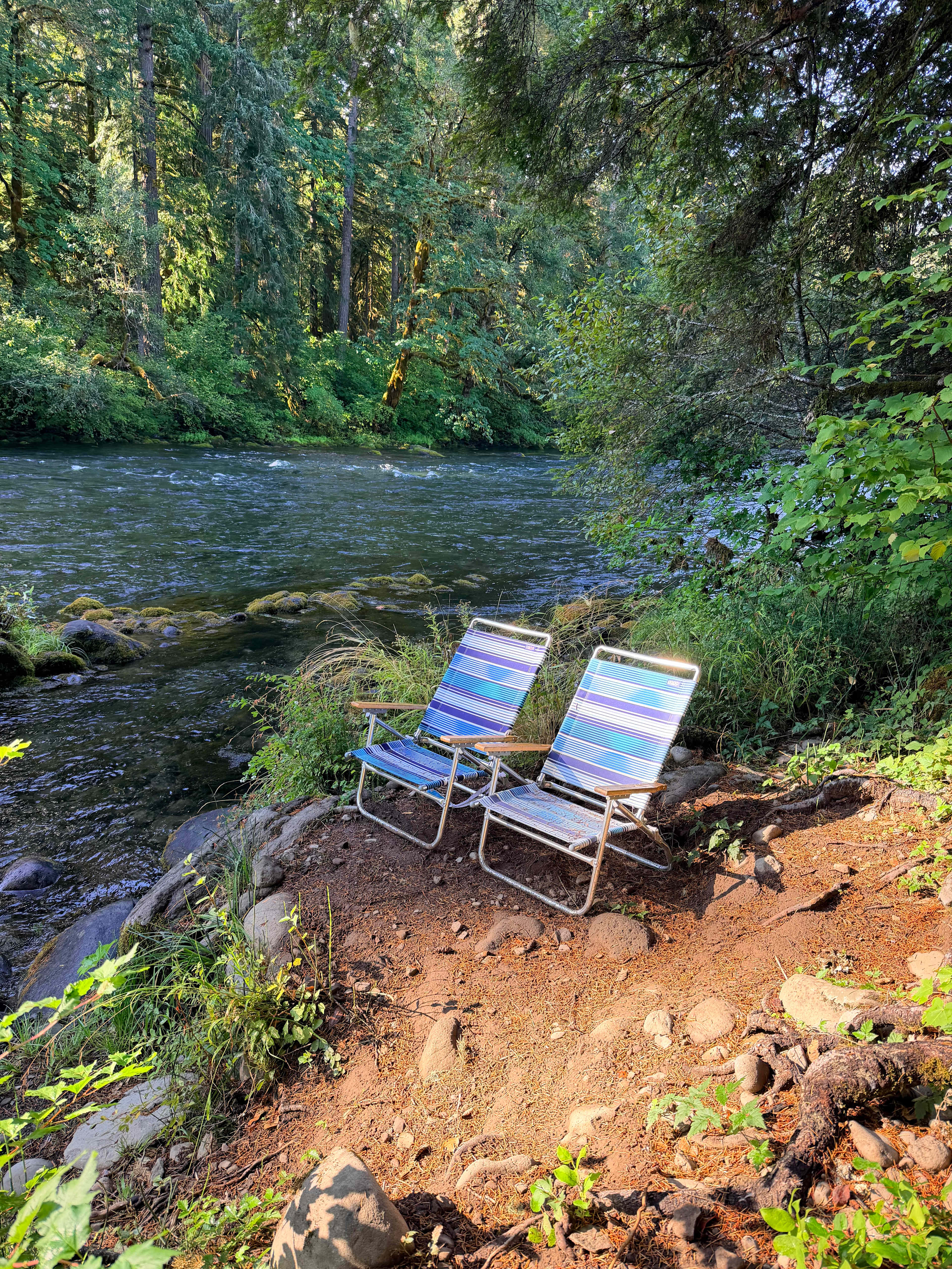 Upriver Paradise "Private Retreat"