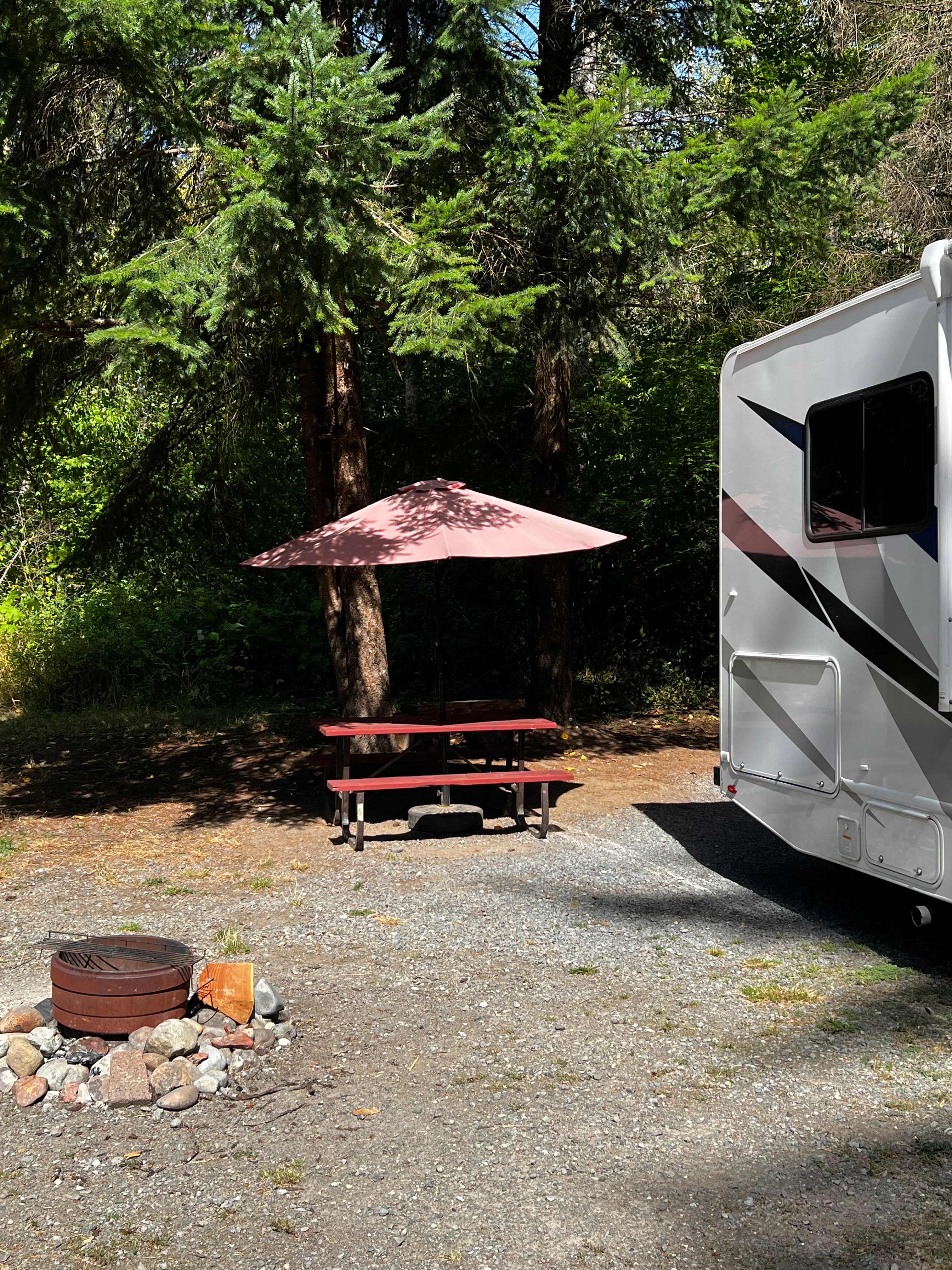 Riverside Camping Near Mt Rainier