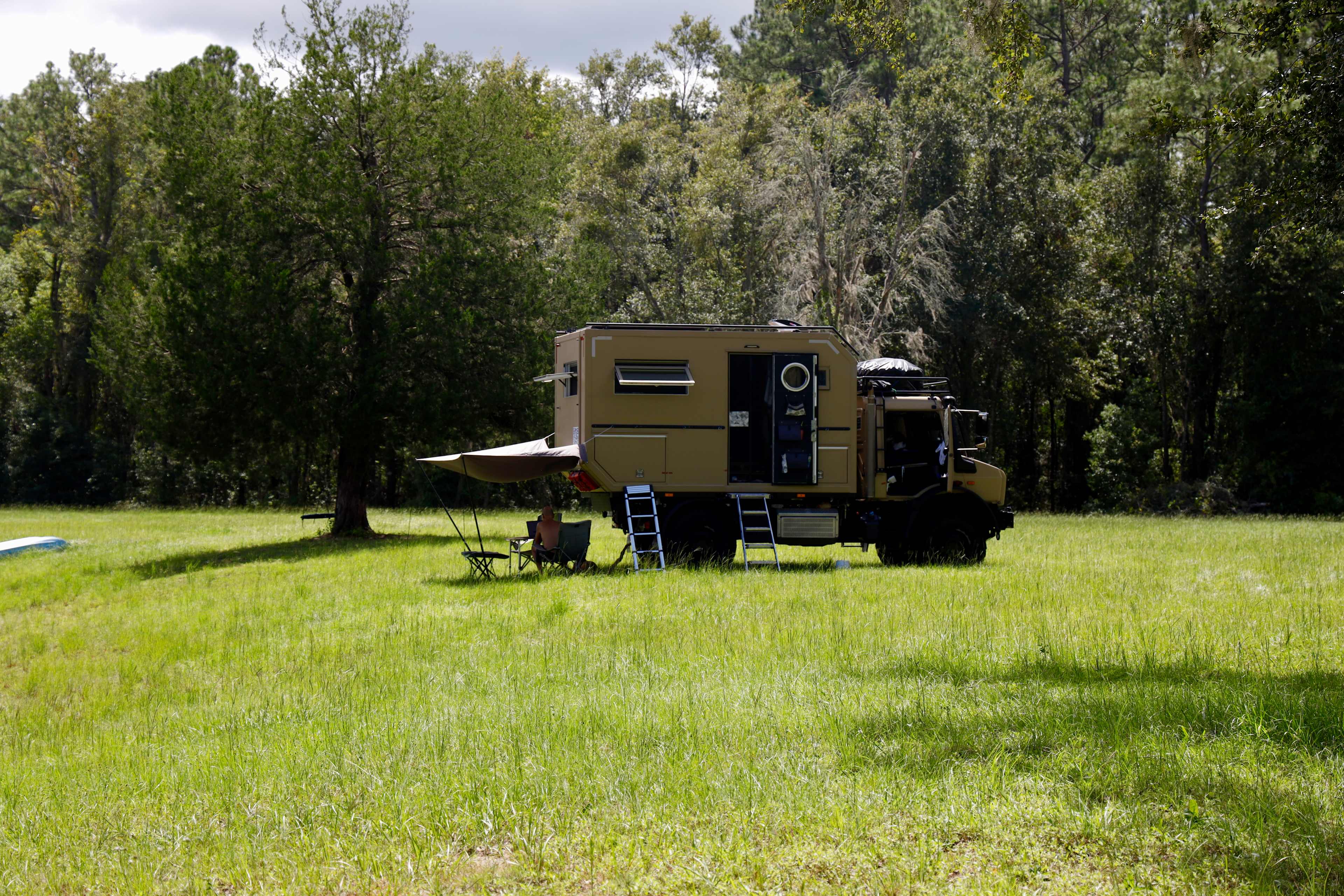 Vineyard Lake Getaway