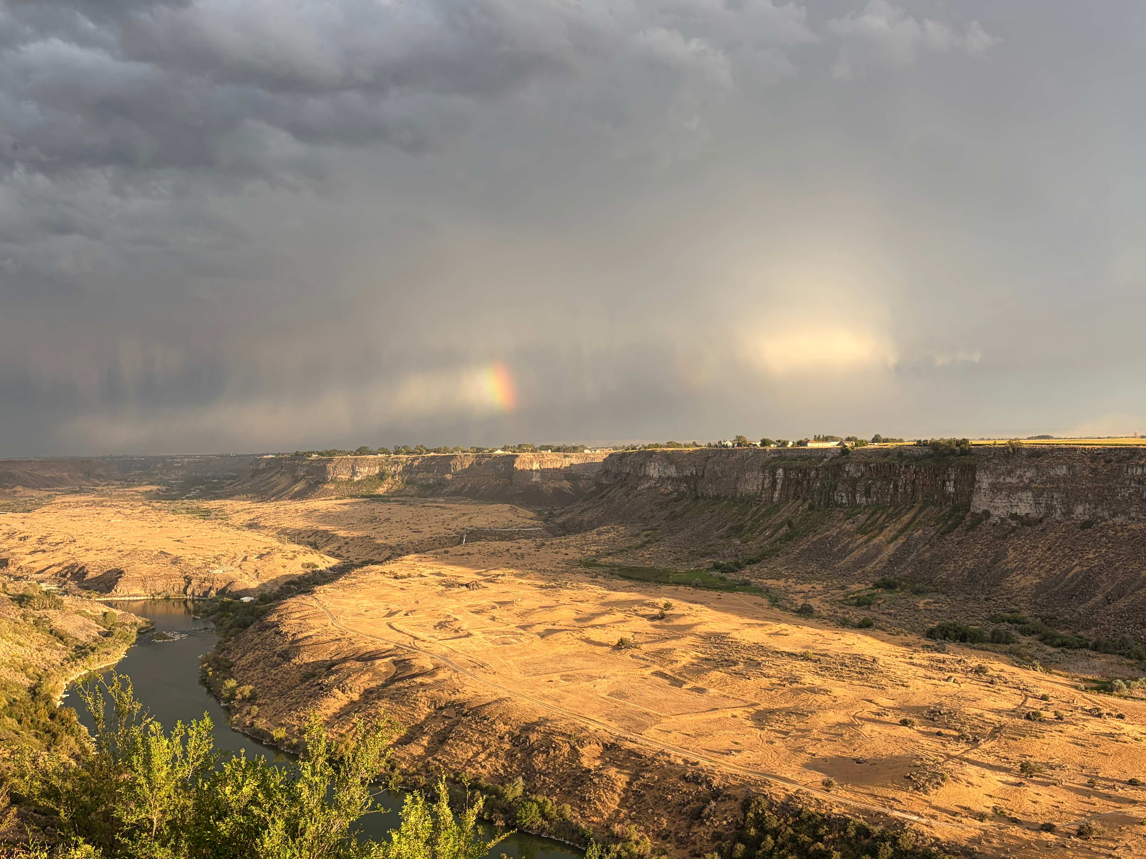 Snake River Canyon Views