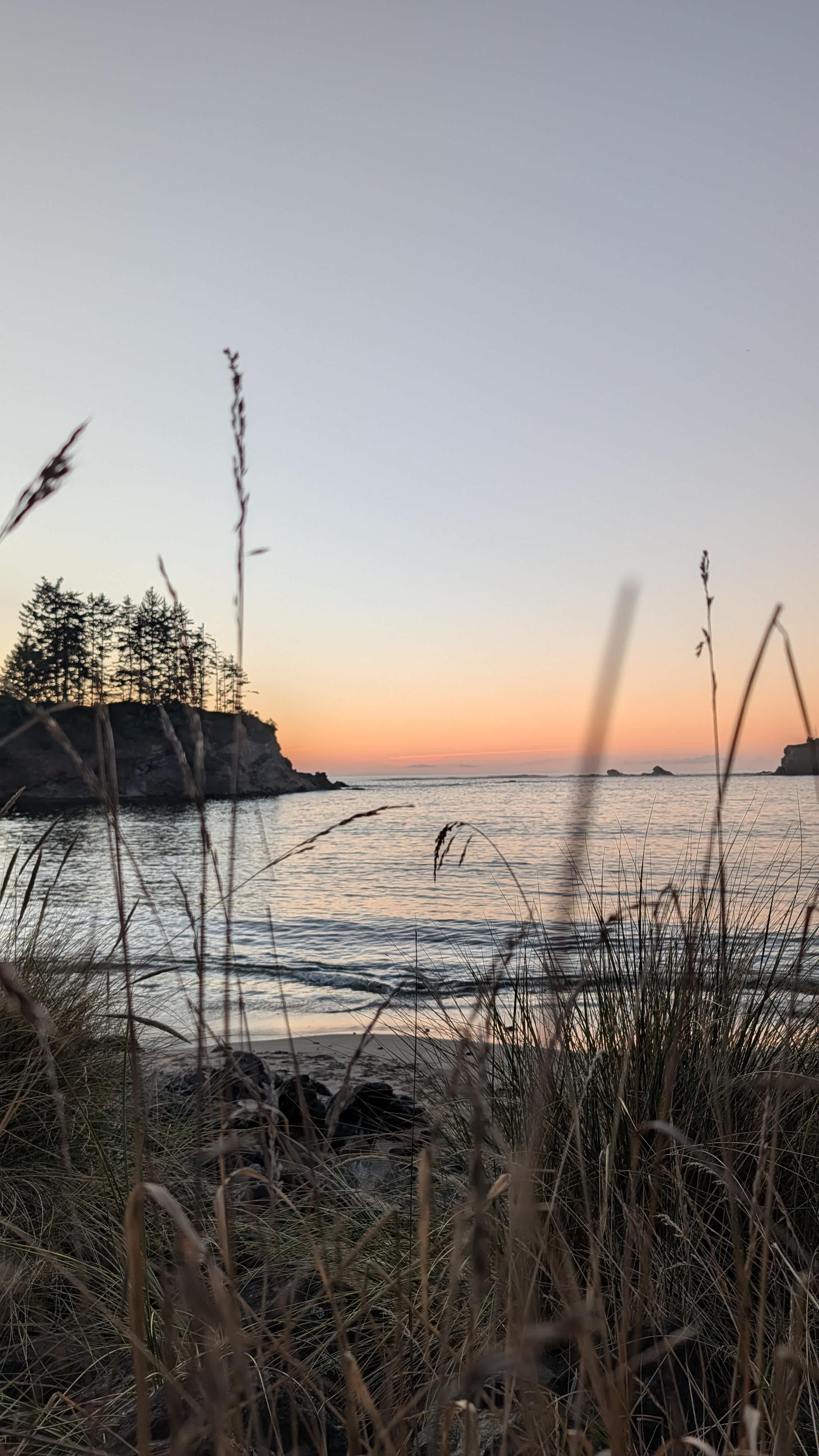 Sunset State Beach just a short 5 minute drive