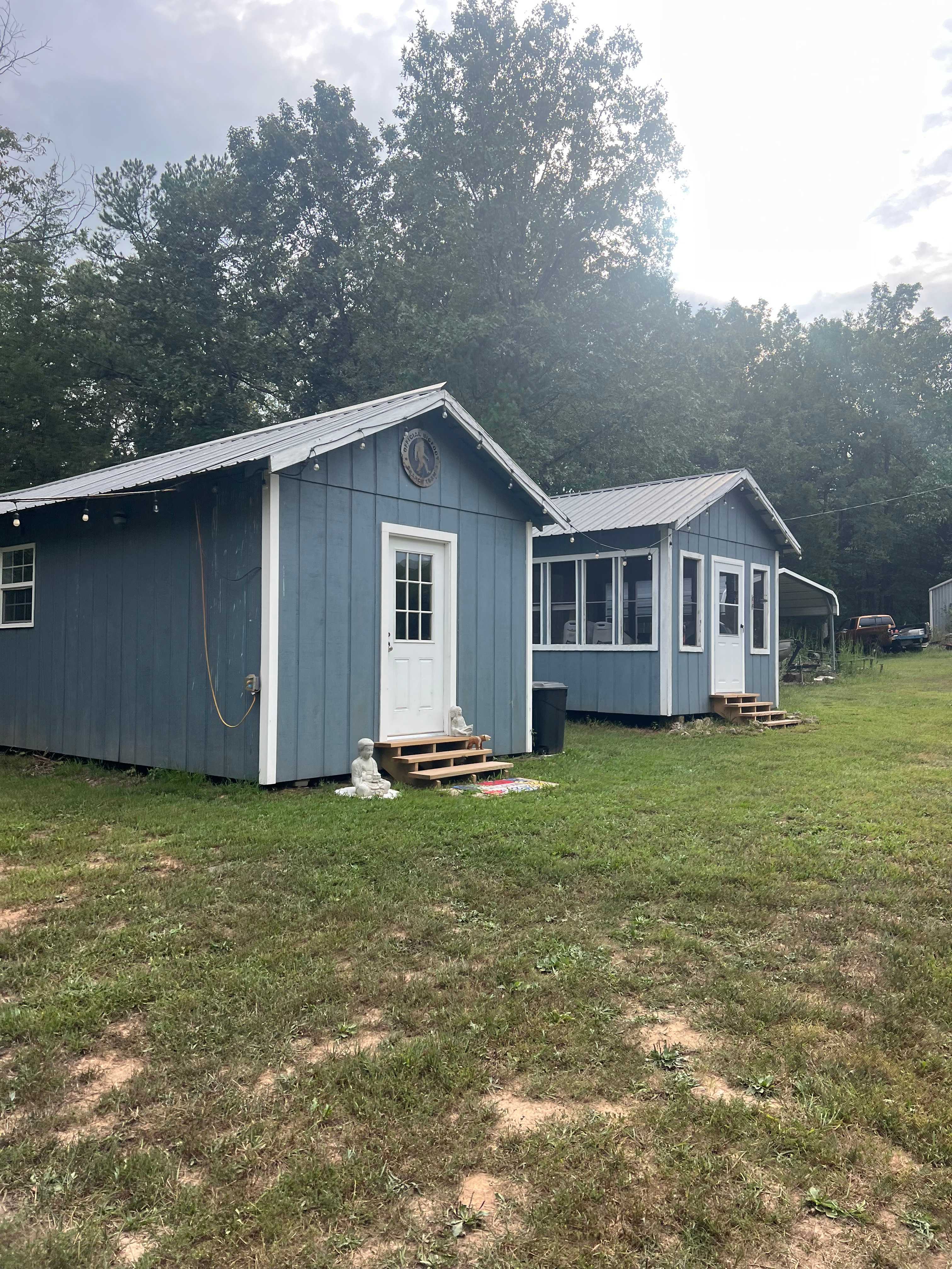 Small lodge near Tipi
